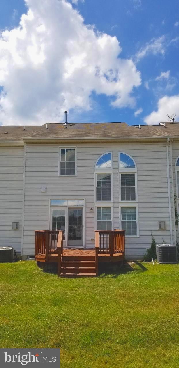 EAGLES LANDING AT WATERS EDGE - Residential Lease