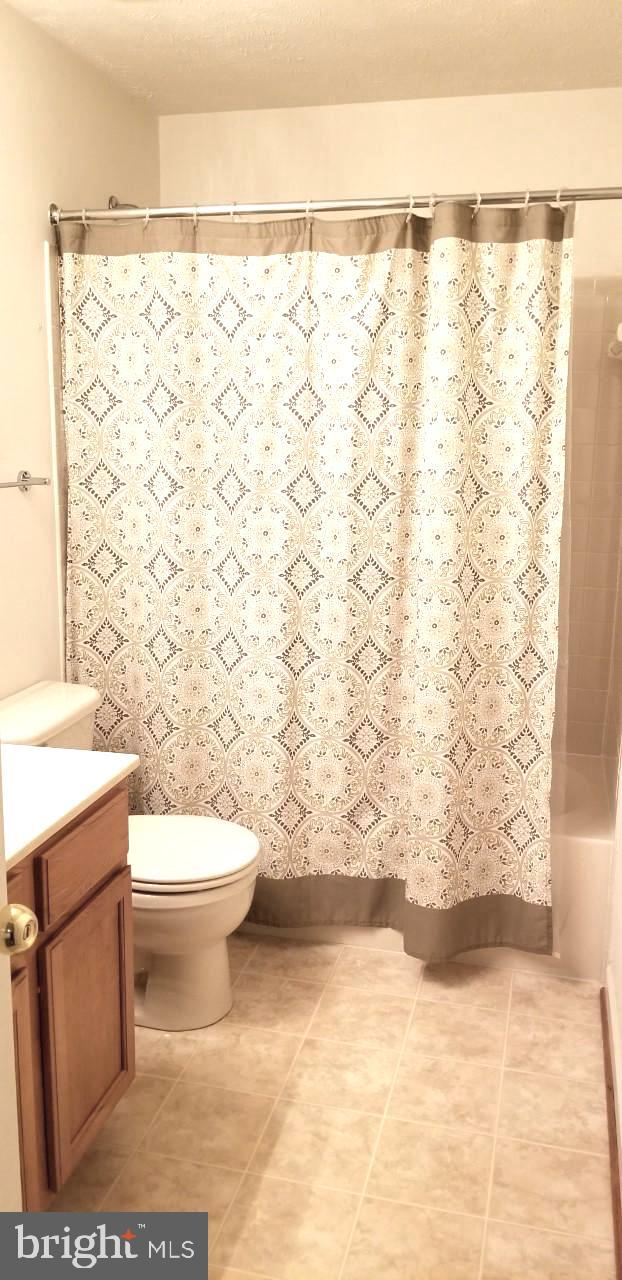 EAGLES LANDING AT WATERS EDGE - Residential Lease