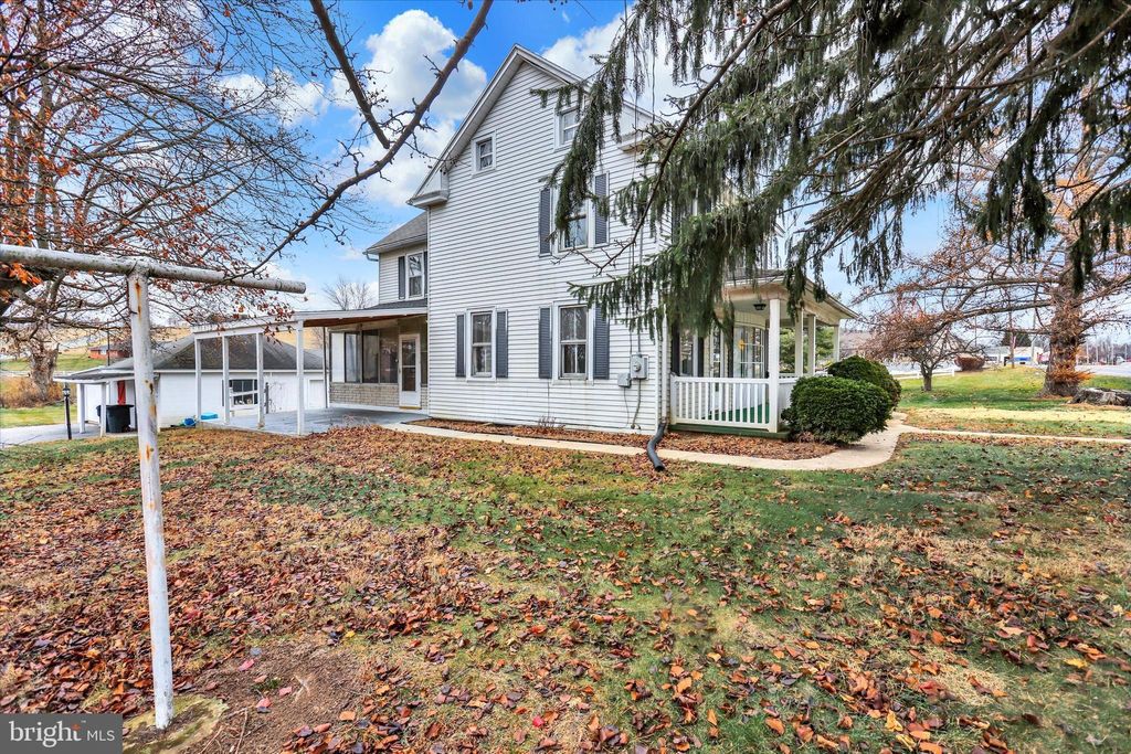 Photo of 6217 Anthony Highway, WAYNESBORO, PA 17268 (MLS # PAFL2031546)