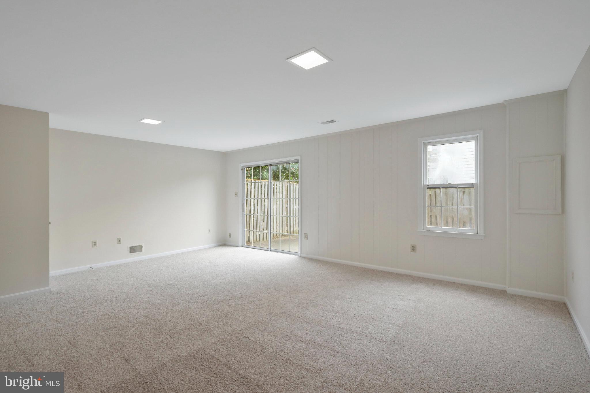 LAKEFORD - Residential Lease