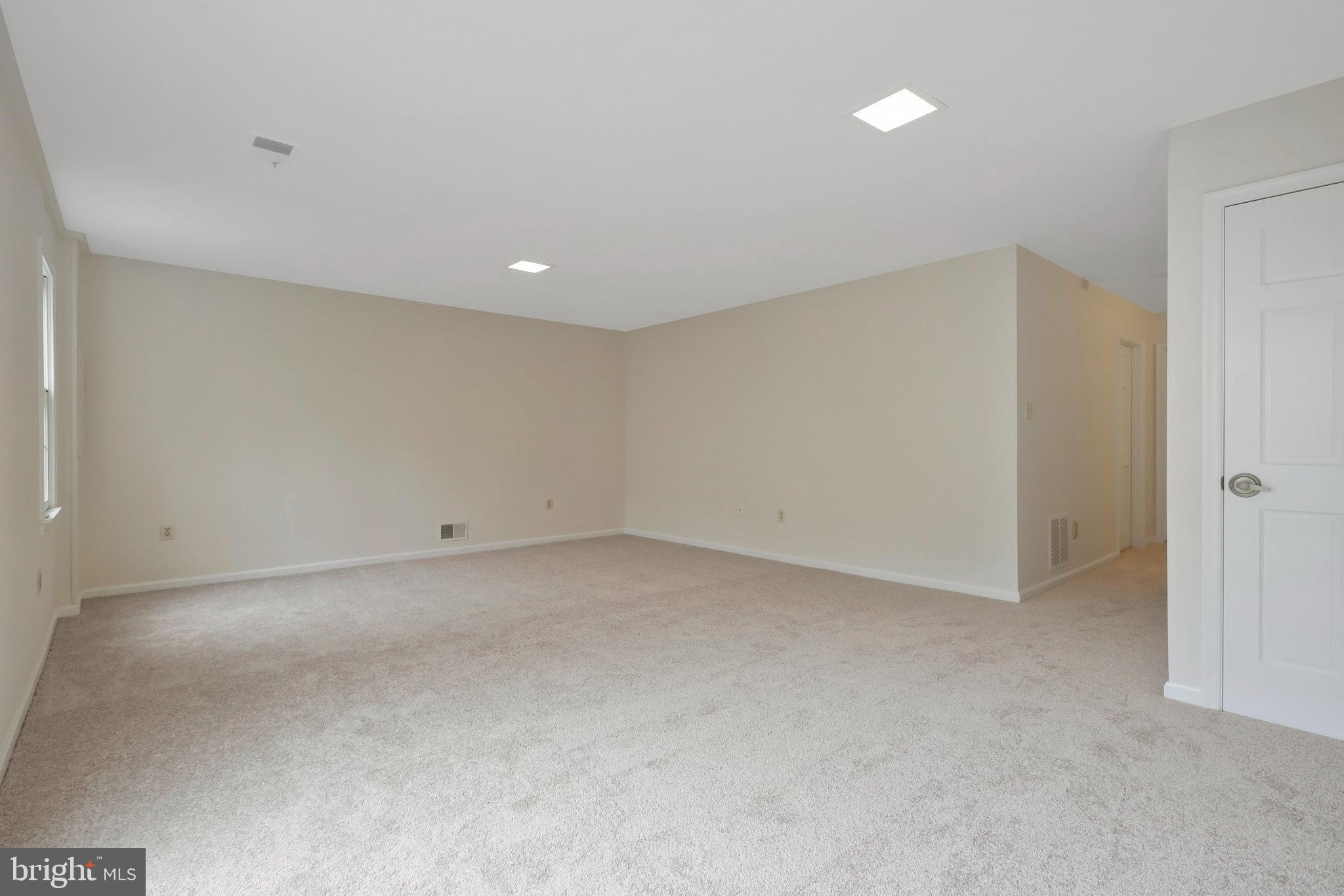 LAKEFORD - Residential Lease