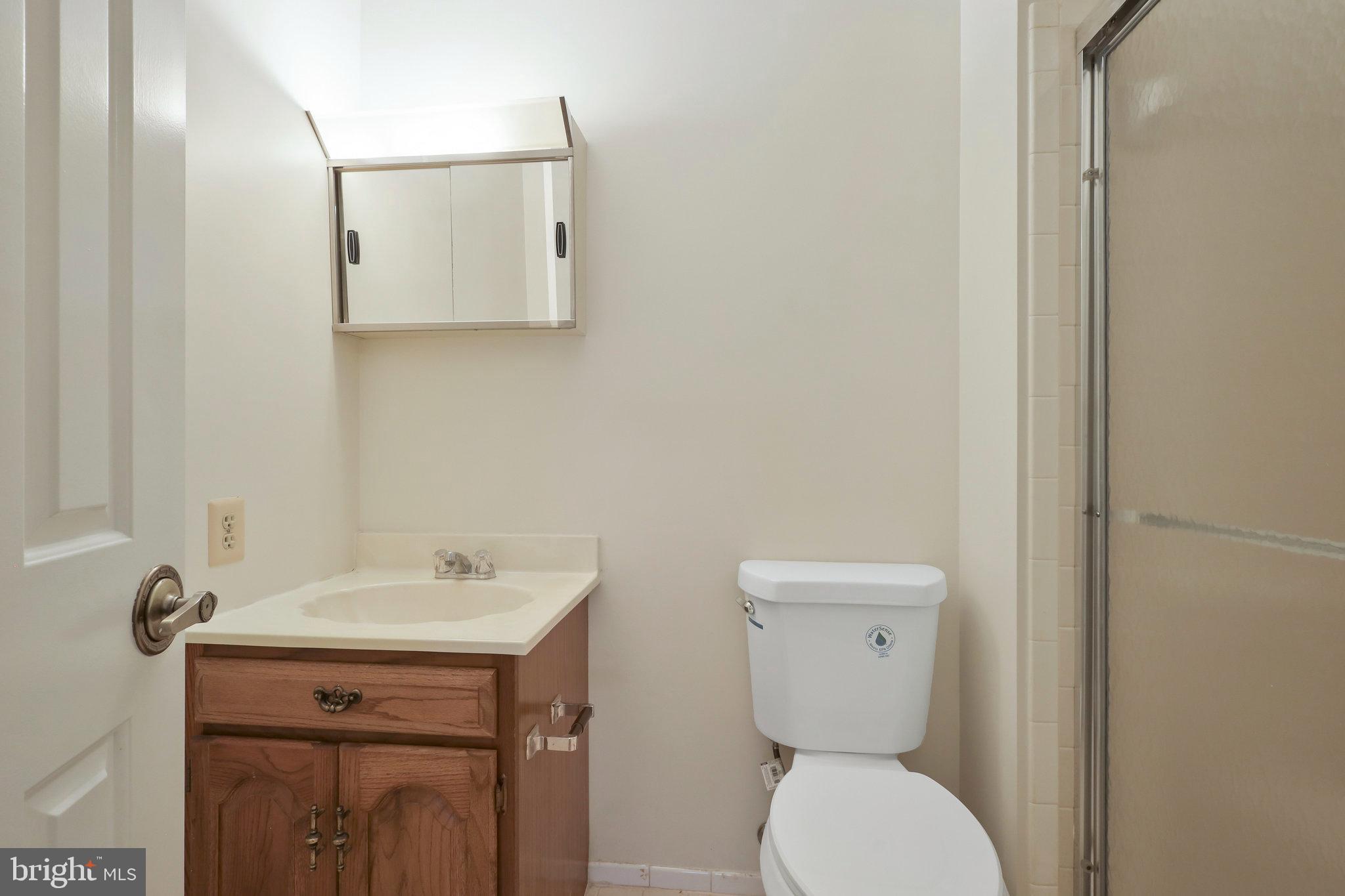 LAKEFORD - Residential Lease