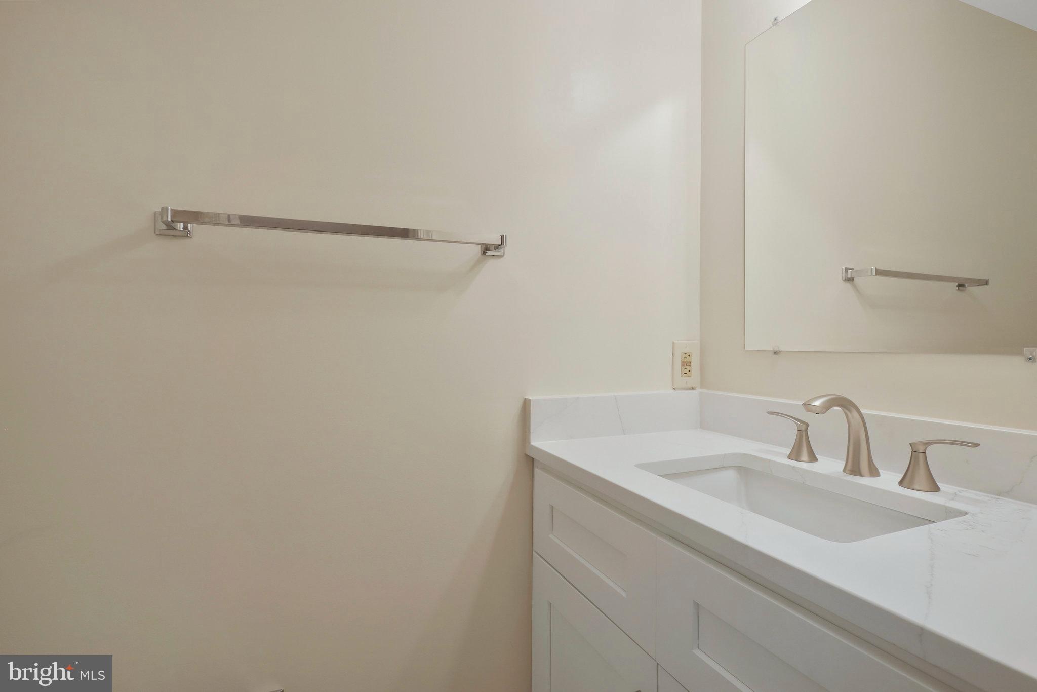 LAKEFORD - Residential Lease