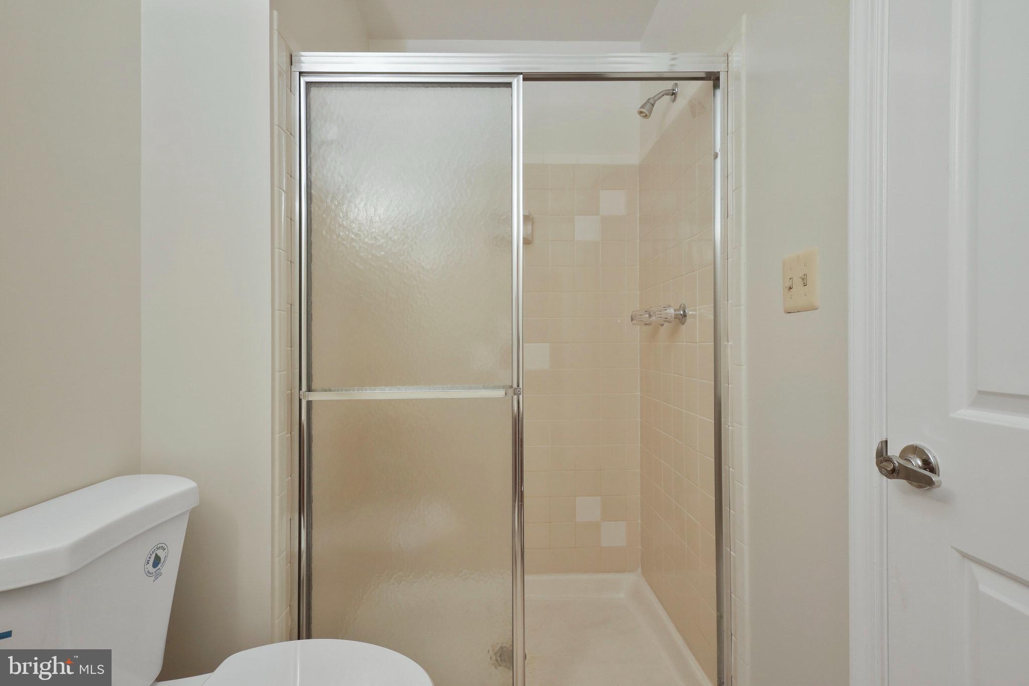 LAKEFORD - Residential Lease