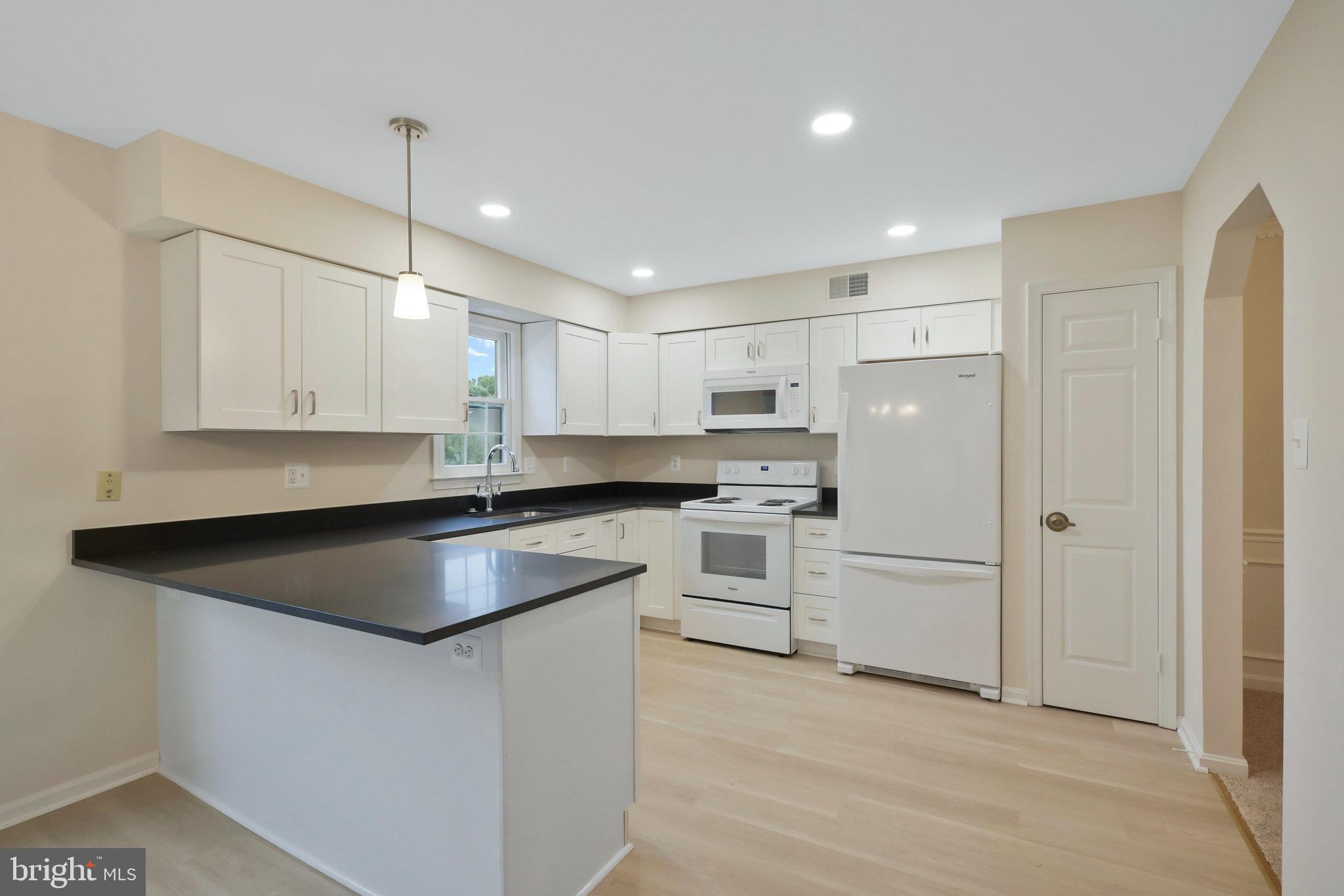 LAKEFORD - Residential Lease