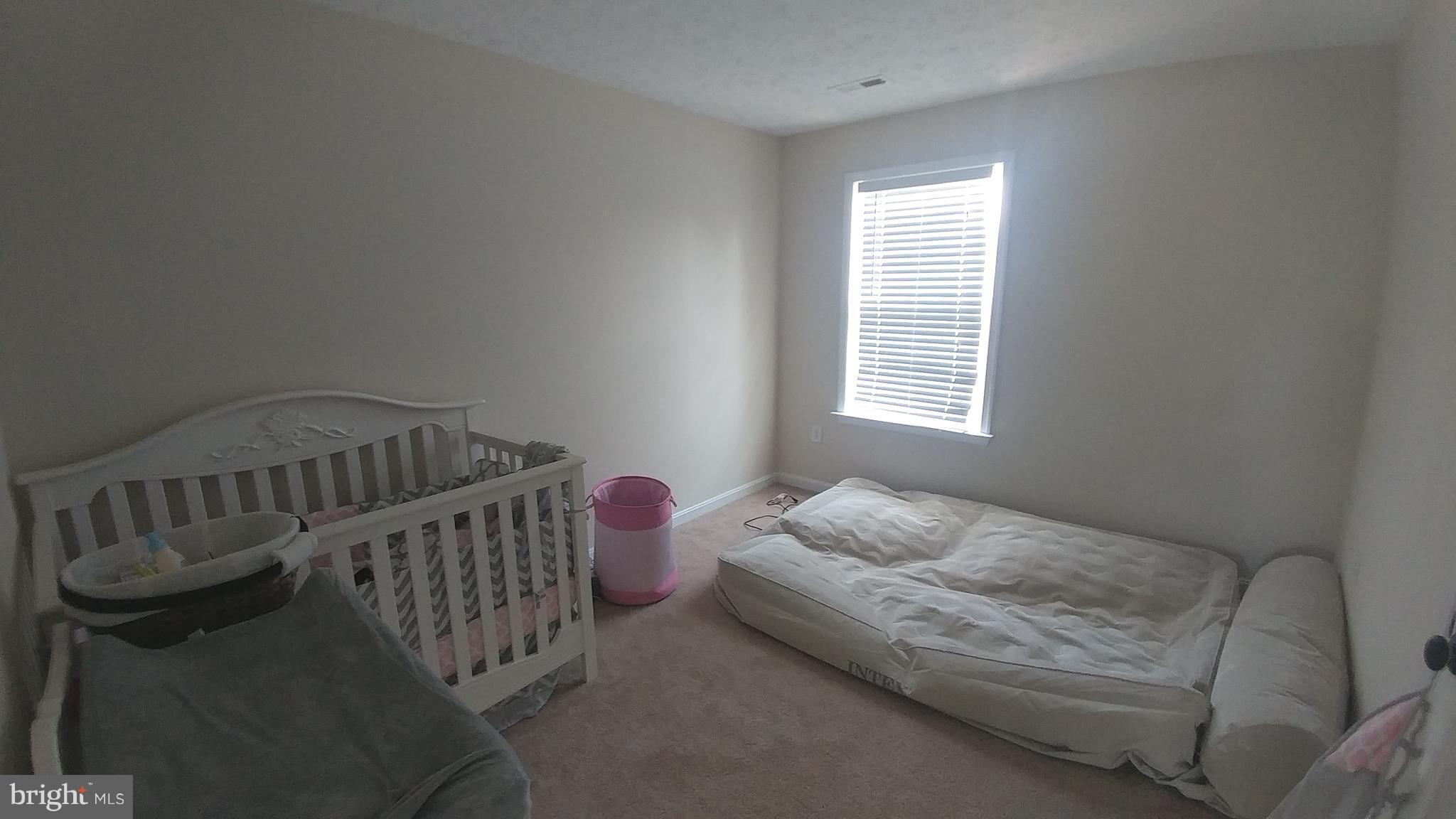 ROYAL OAKS - Residential Lease