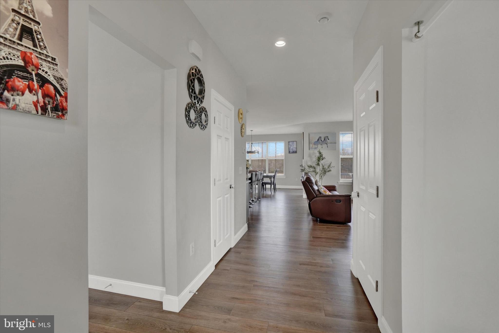 AUTUMN CHASE - Residential