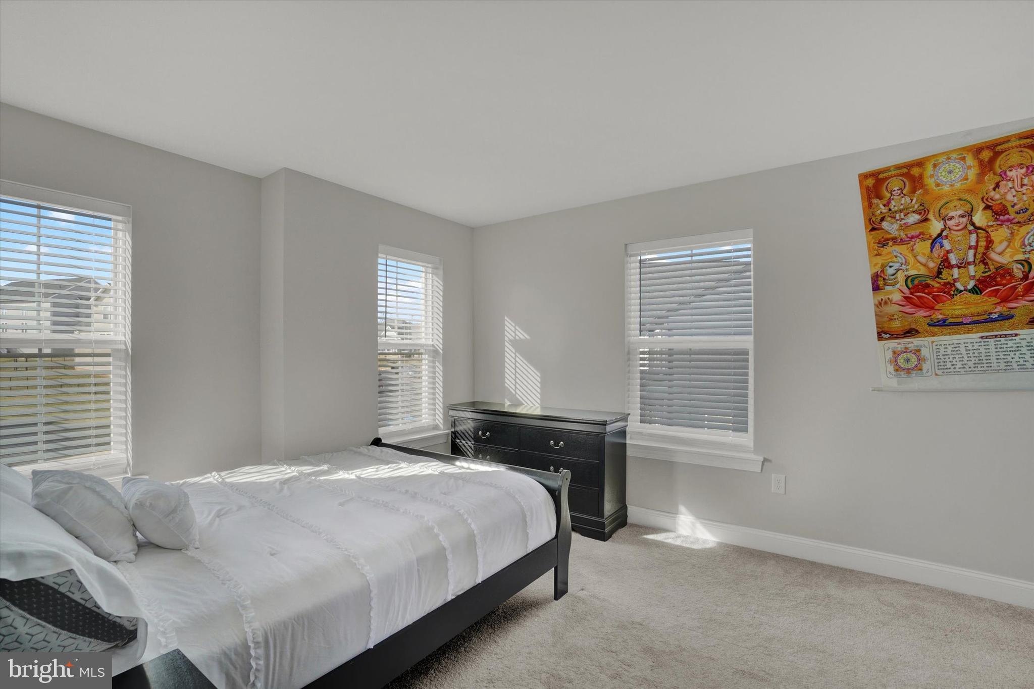 AUTUMN CHASE - Residential