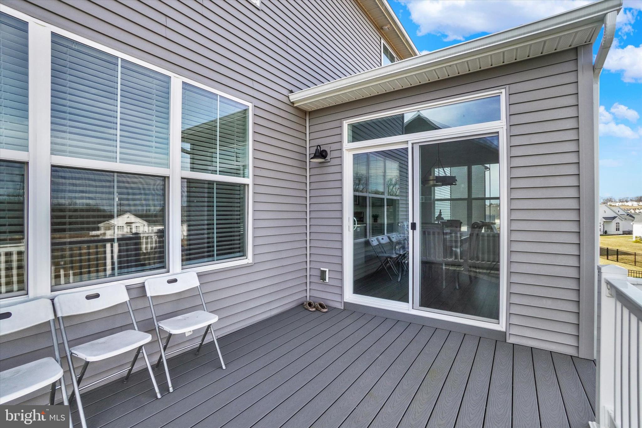 AUTUMN CHASE - Residential