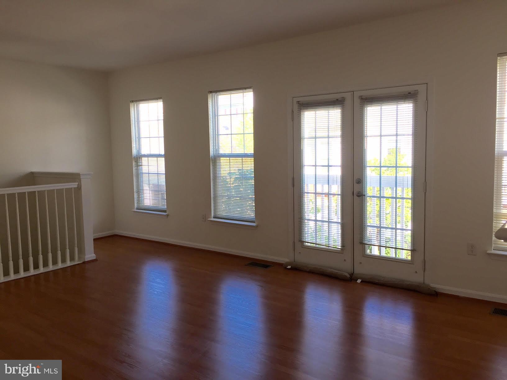 HIGH POINTE AT JEFFERSON PARK - Residential Lease