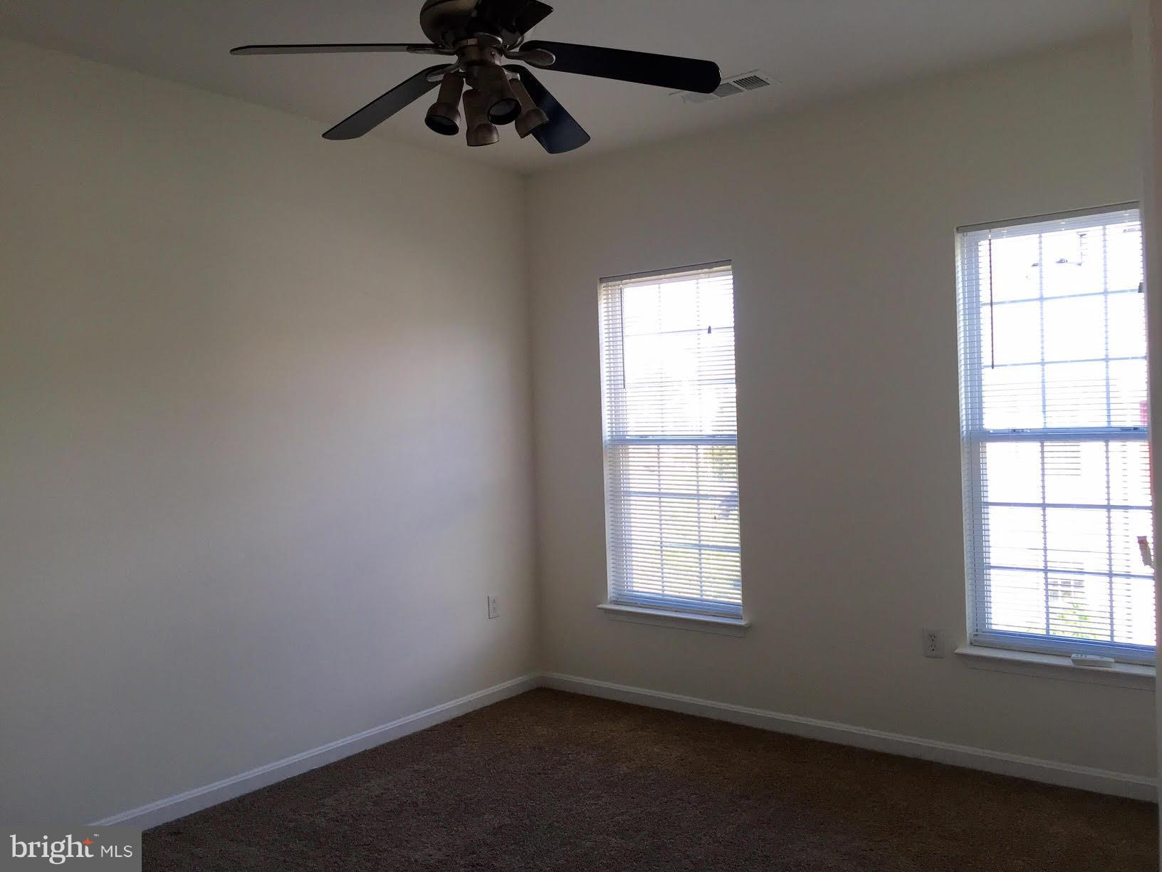 HIGH POINTE AT JEFFERSON PARK - Residential Lease