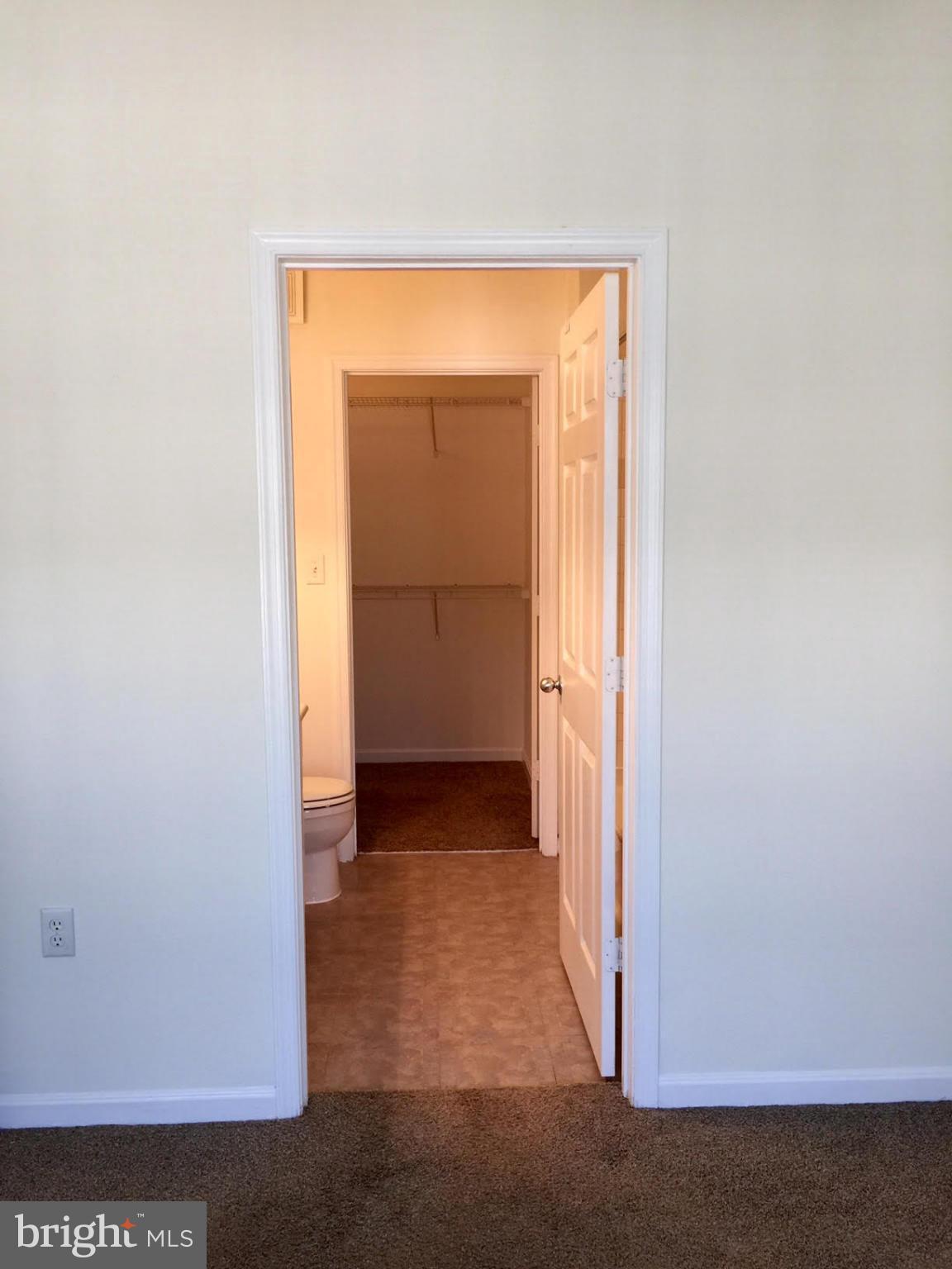 HIGH POINTE AT JEFFERSON PARK - Residential Lease