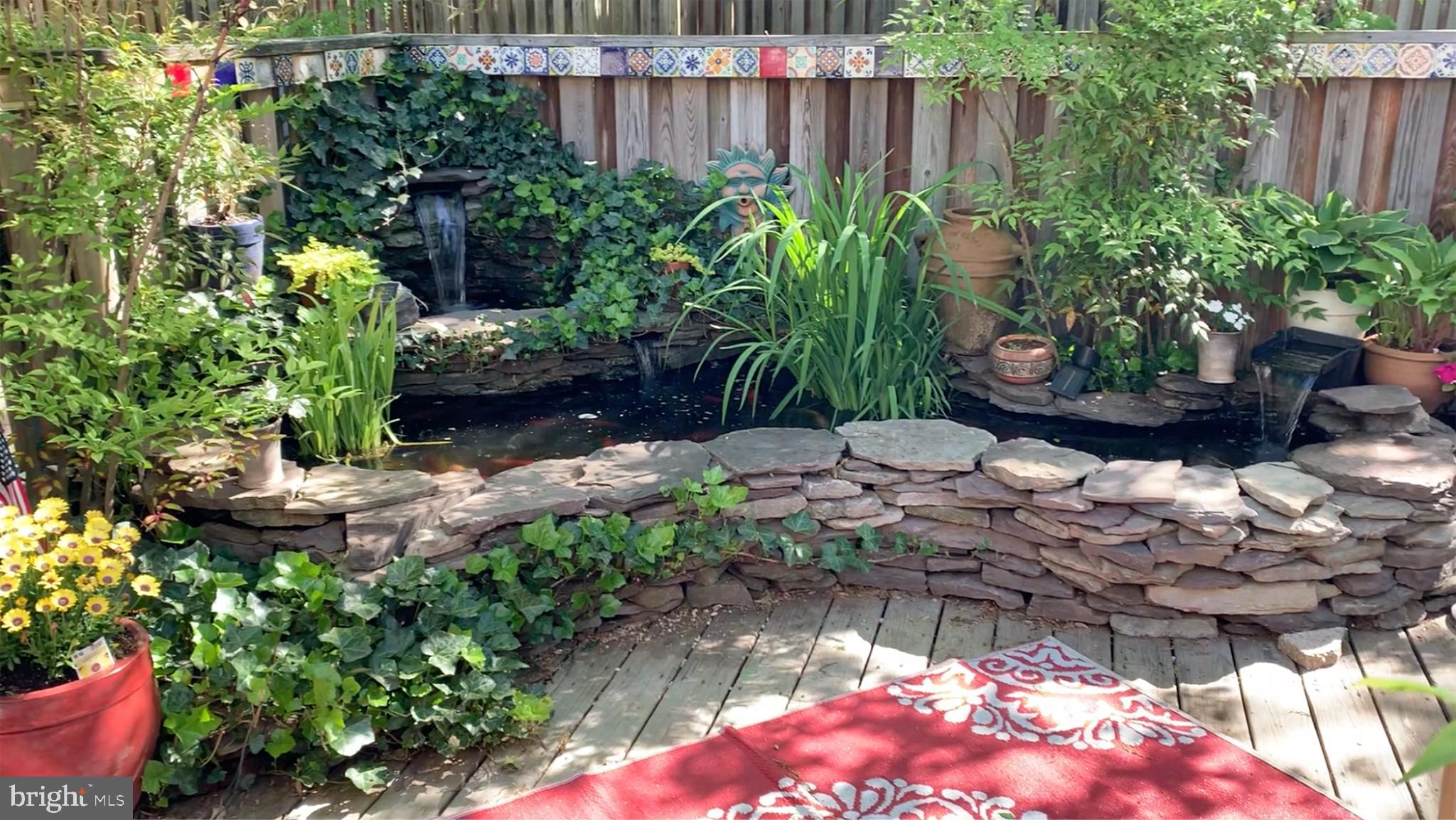 CROFTON TOWNE - Residential