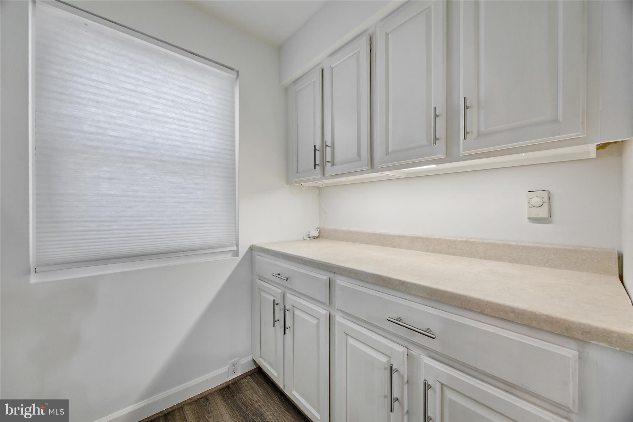 CROFTON TOWNE - Residential