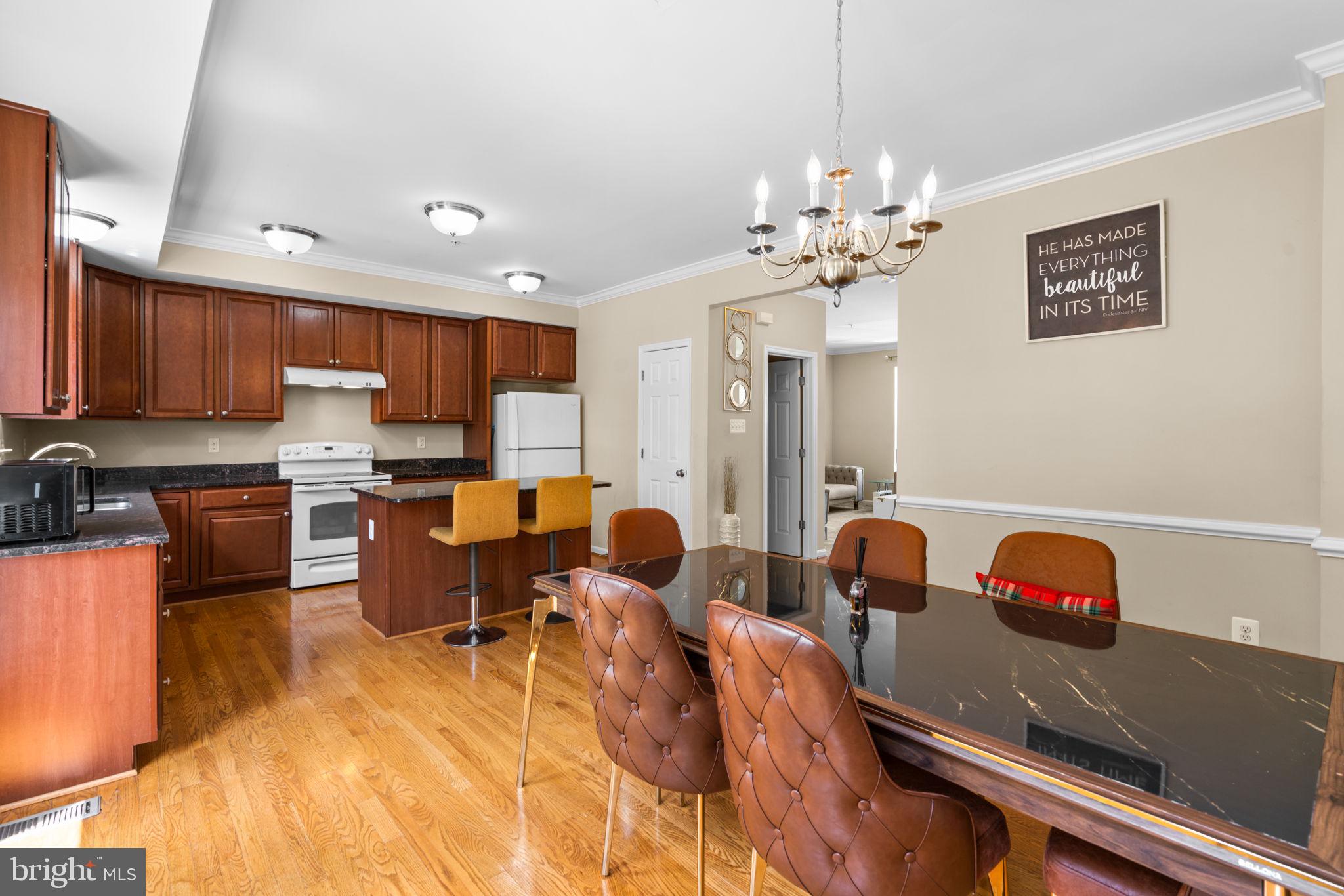 GABRIELS COURTYARD - Residential