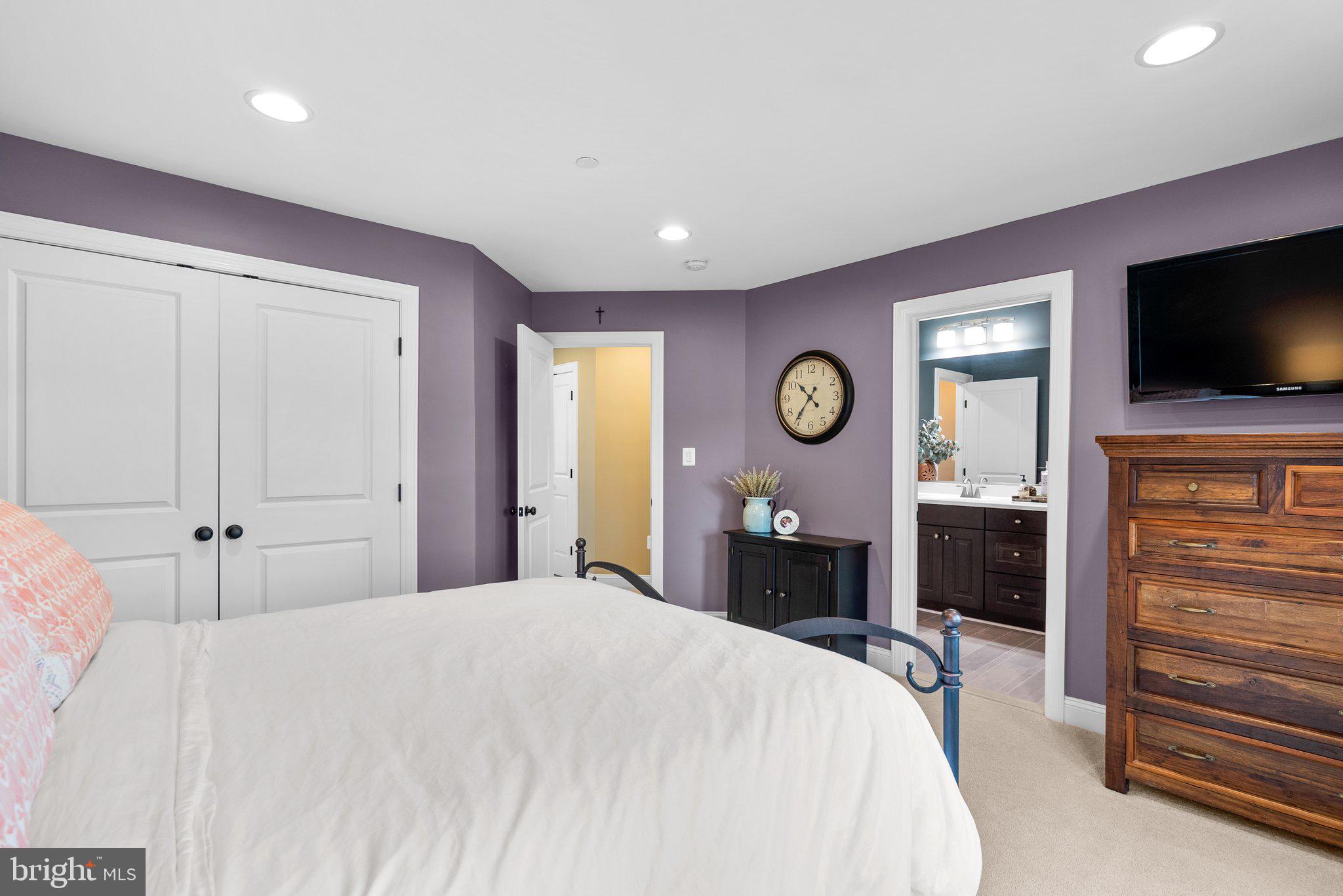 BEACHWOOD FOREST - Residential