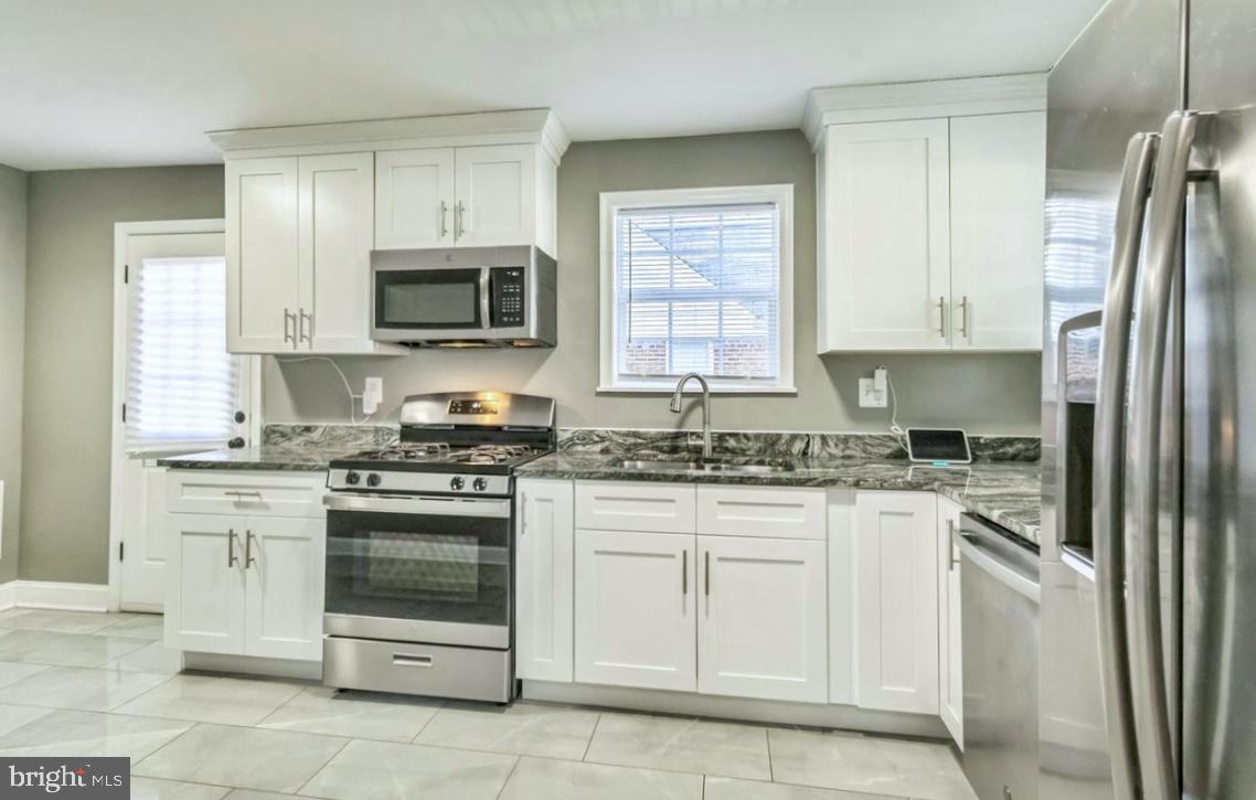 DEFENSE HEIGHTS - Residential