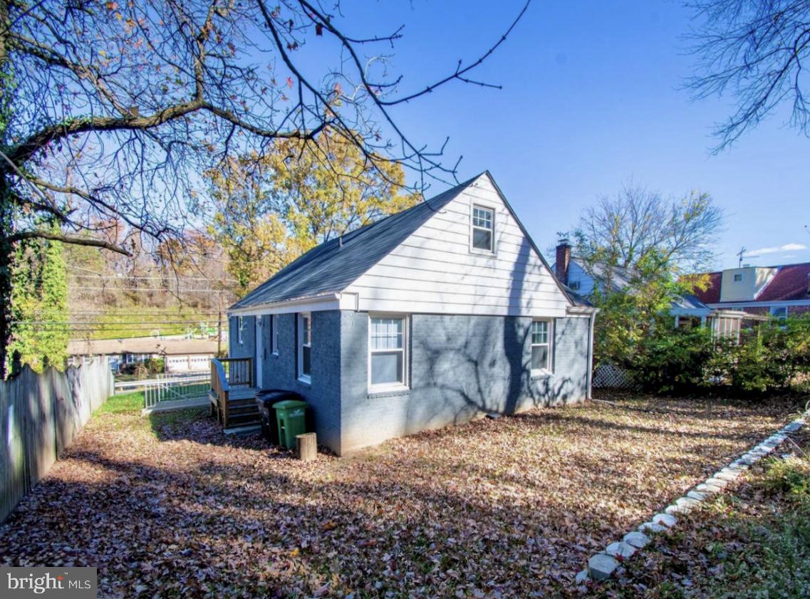 DEFENSE HEIGHTS - Residential