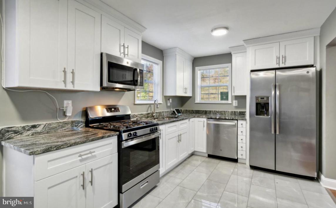 DEFENSE HEIGHTS - Residential