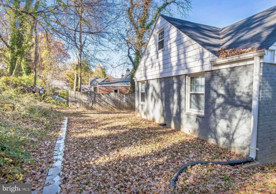 DEFENSE HEIGHTS - Residential