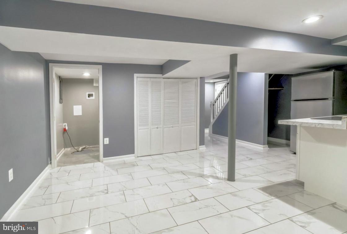 DEFENSE HEIGHTS - Residential