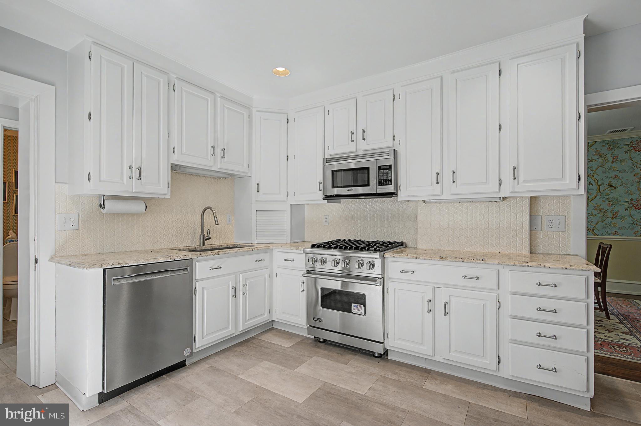 HIGHLANDS - Residential