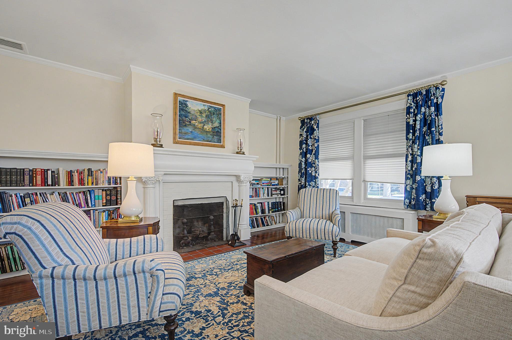 1411 WOODLAWN AVENUE