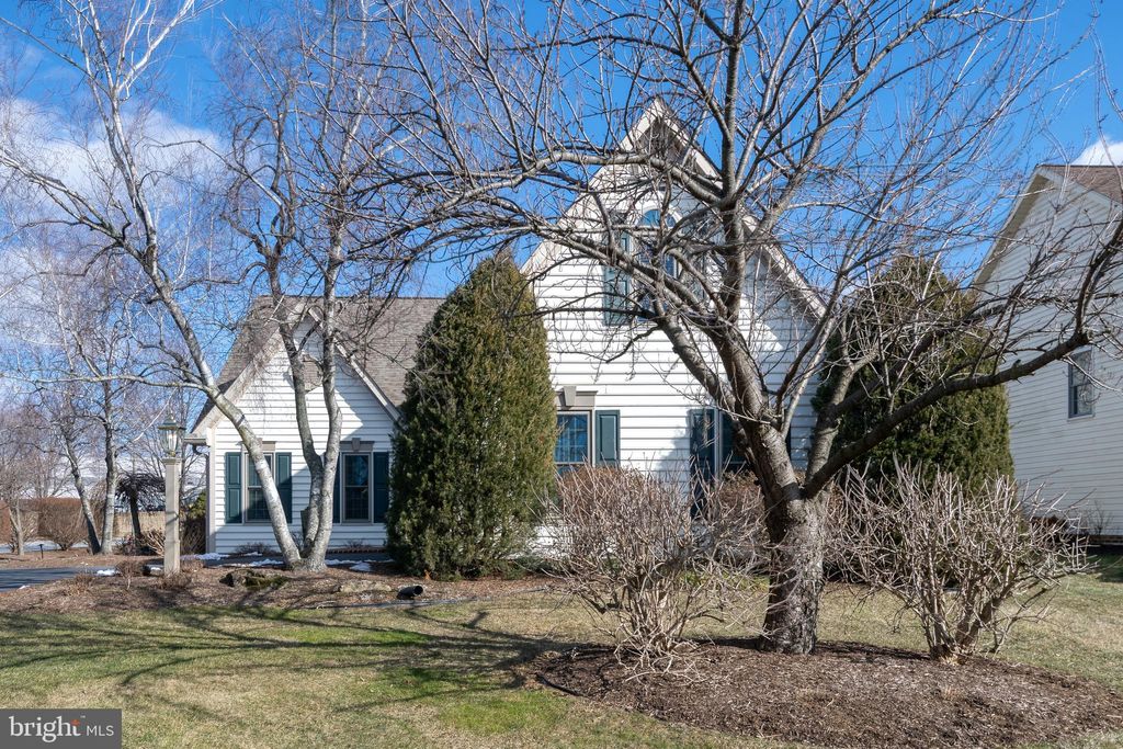 Photo of 755 Steeplechase Road, LANDISVILLE, PA 17538 (MLS # PALA2064046)