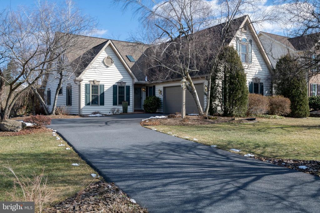 Photo of 755 Steeplechase Road, LANDISVILLE, PA 17538 (MLS # PALA2064046)
