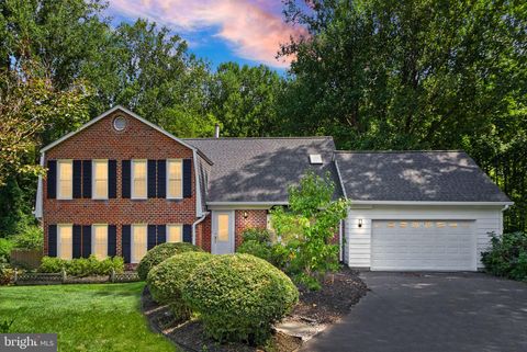 5305 HEXAGON PLACE FAIRFAX VA 22030
