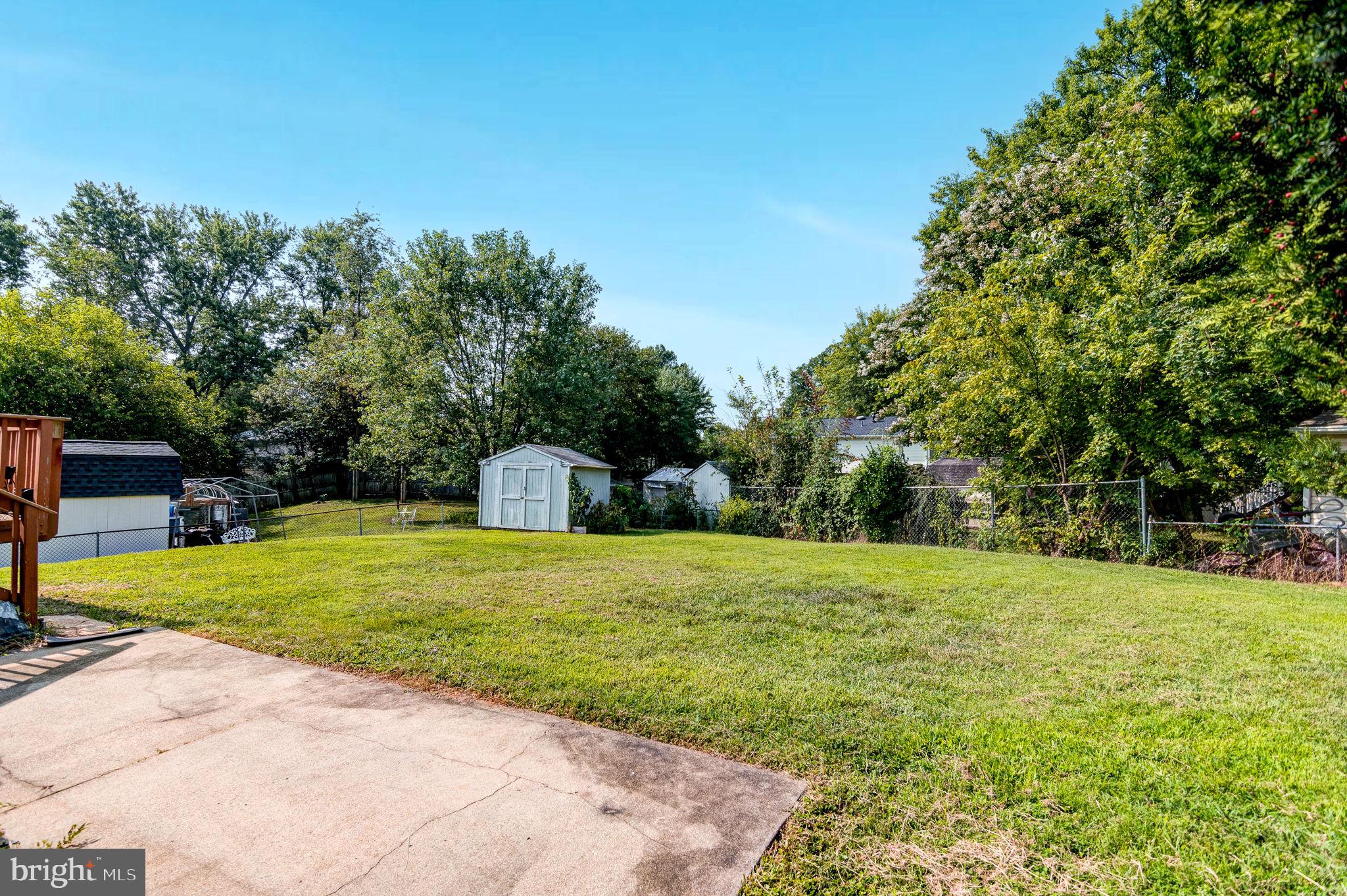 DALE CITY - Residential