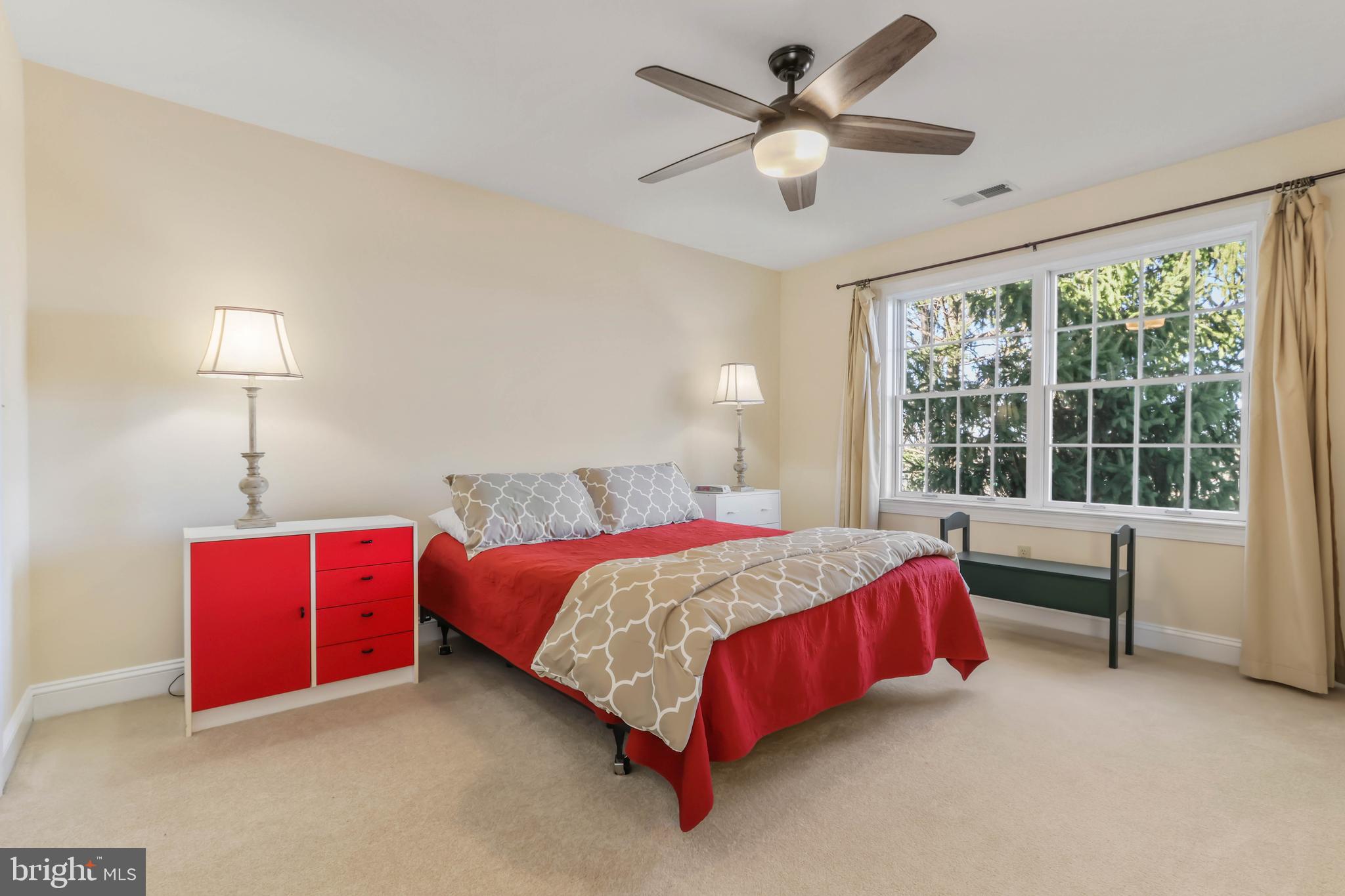 FAIRLAND FARMS - Residential