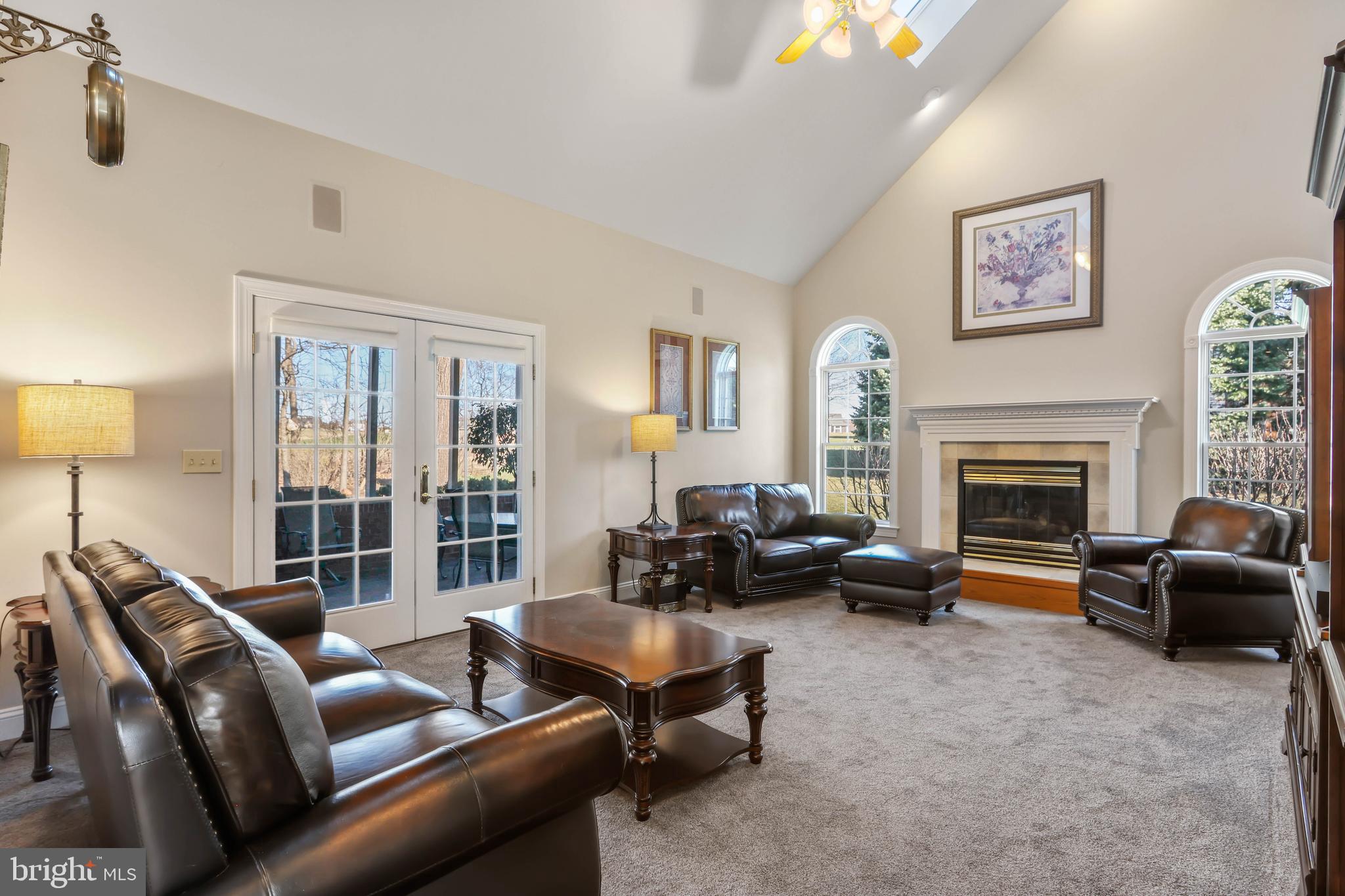 FAIRLAND FARMS - Residential