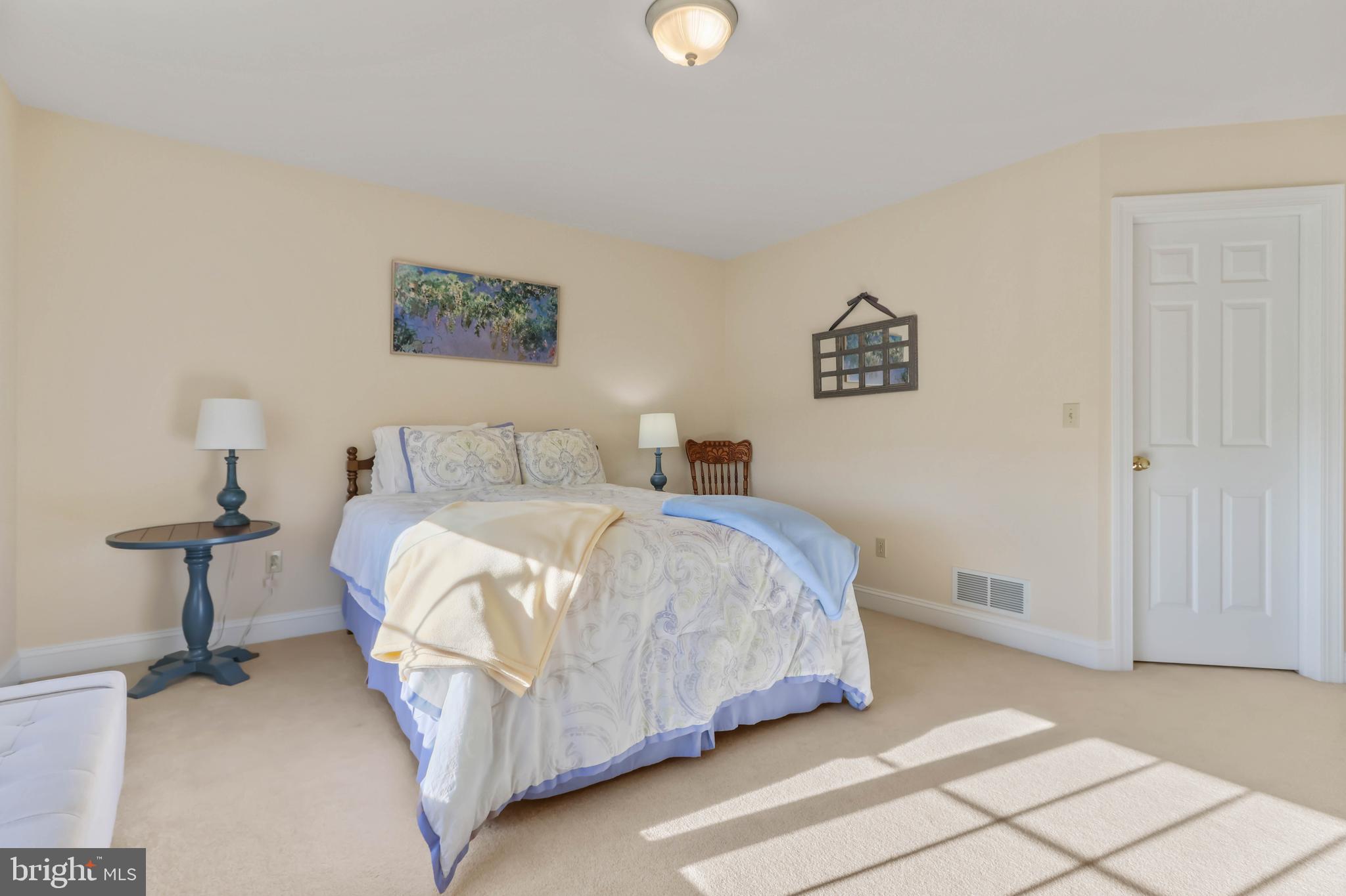 FAIRLAND FARMS - Residential