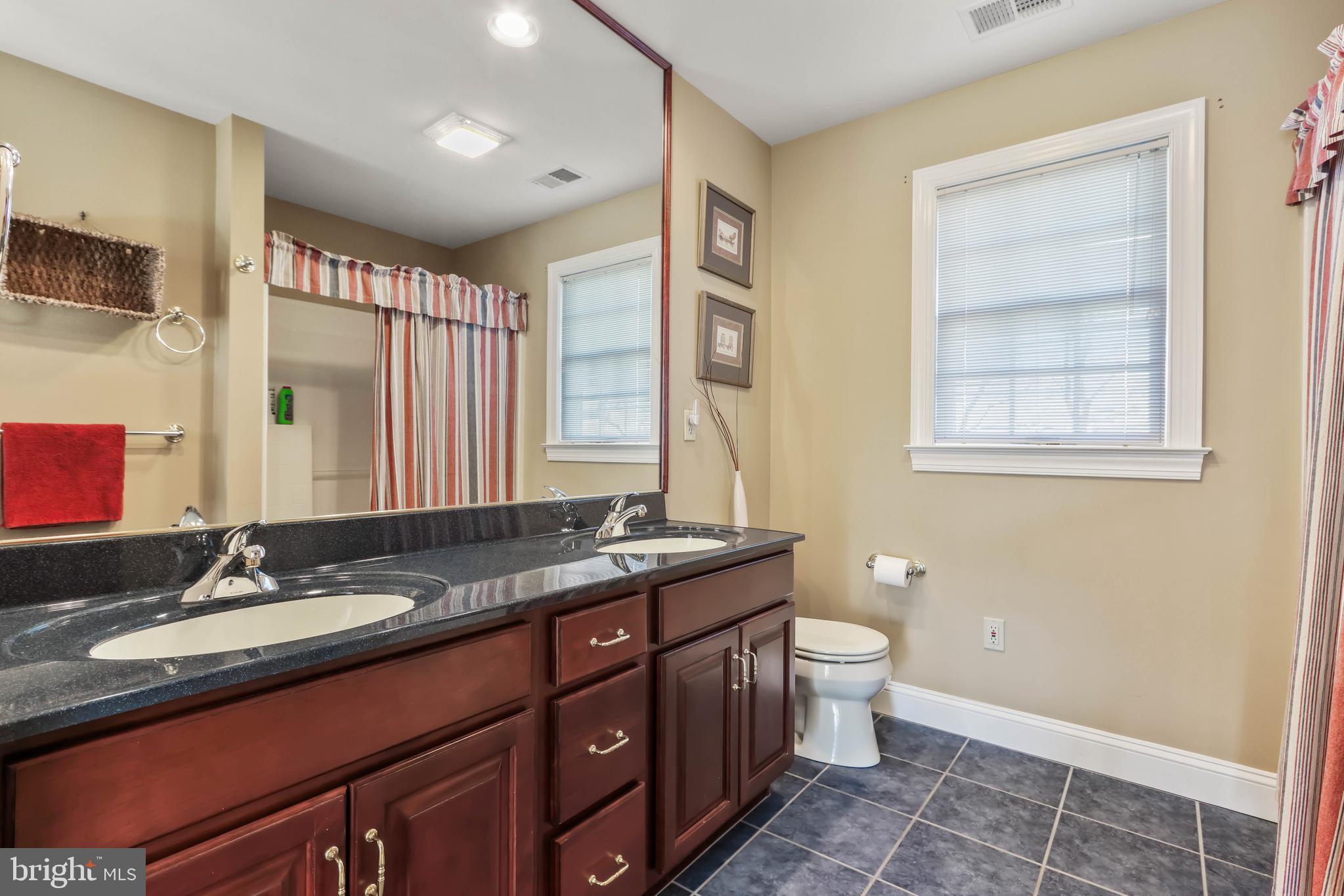 FAIRLAND FARMS - Residential