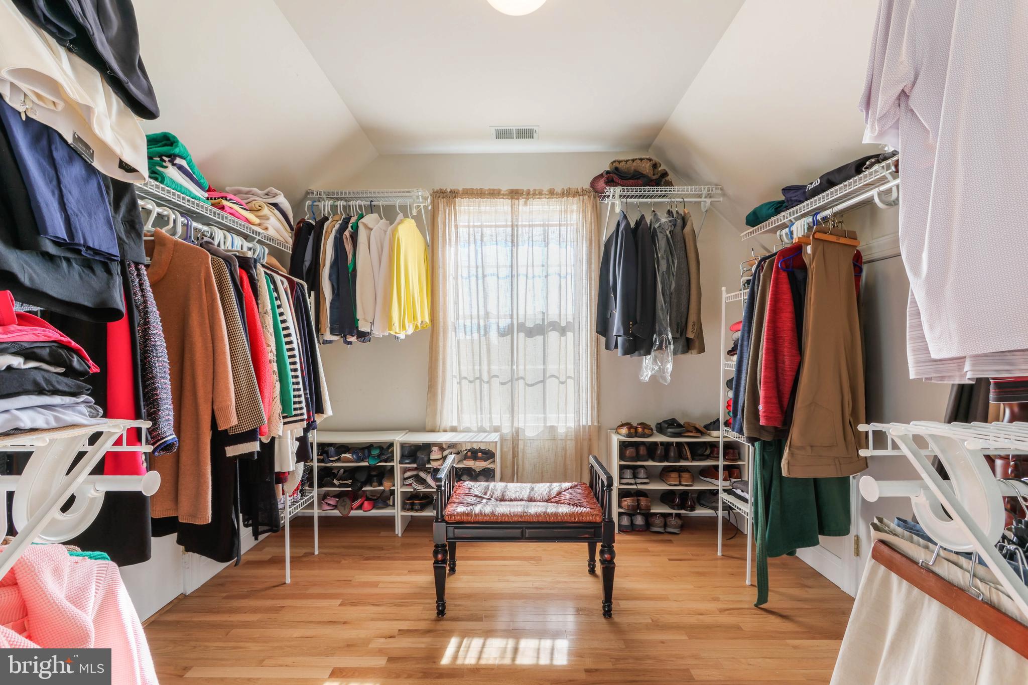 FAIRLAND FARMS - Residential