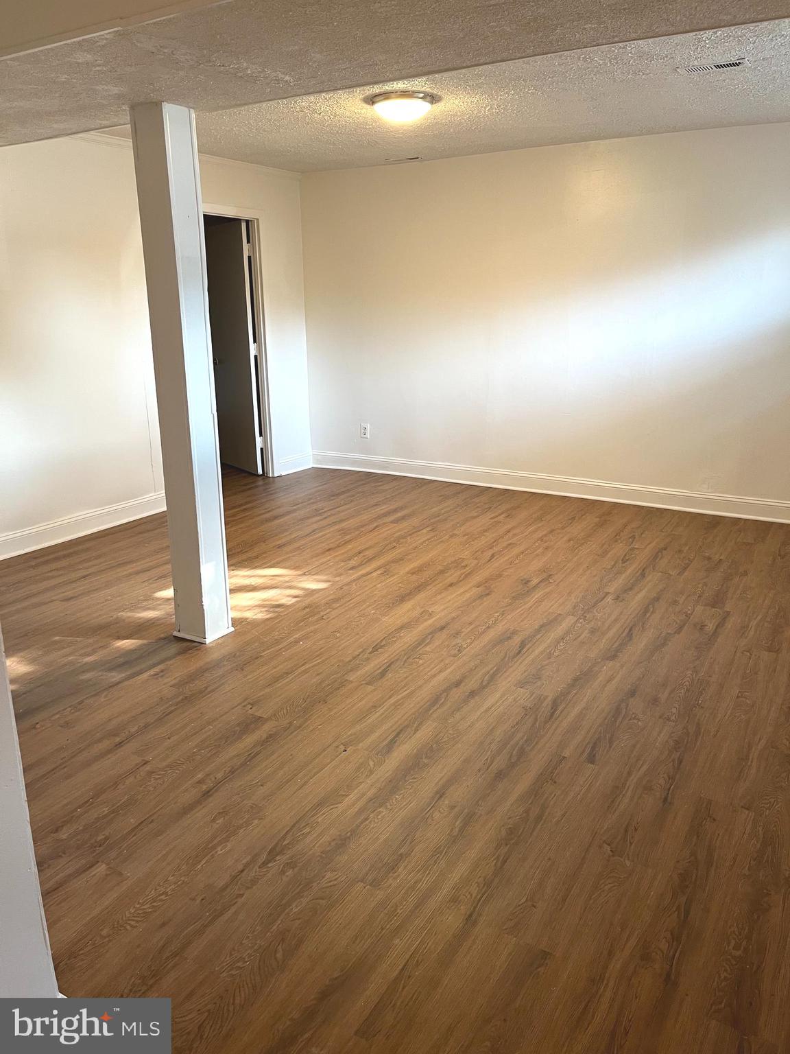 LOUDOUN HILLS - Residential