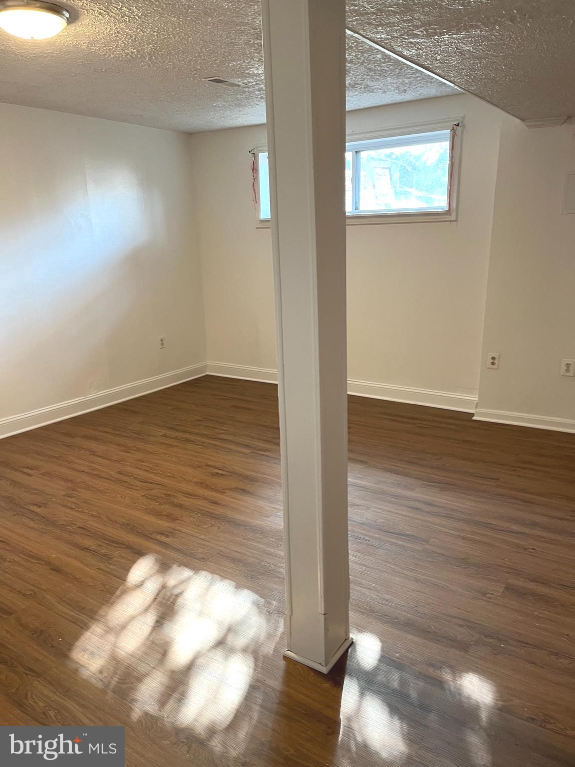 LOUDOUN HILLS - Residential