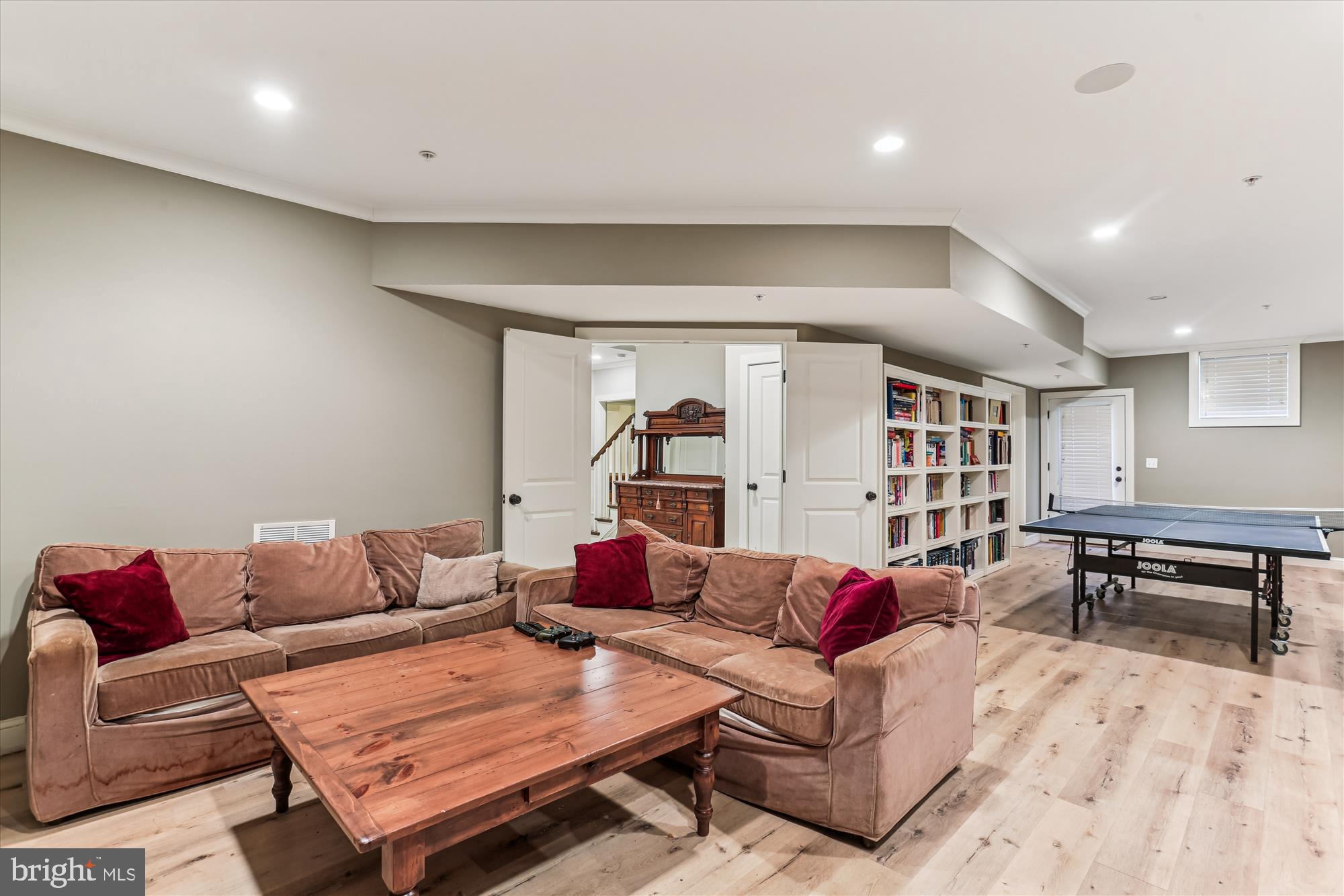 HUNTINGTON TERRACE - Residential