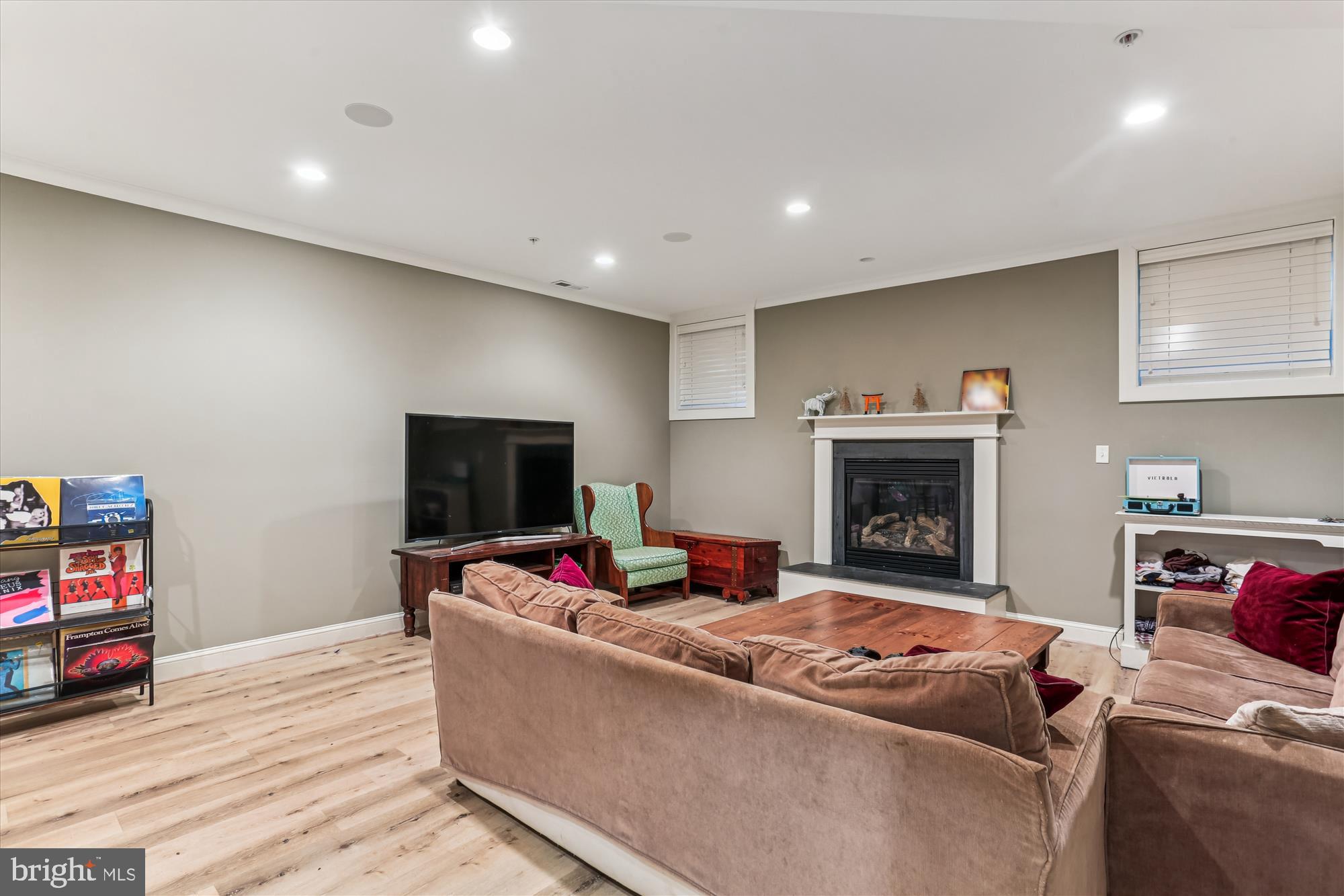 HUNTINGTON TERRACE - Residential