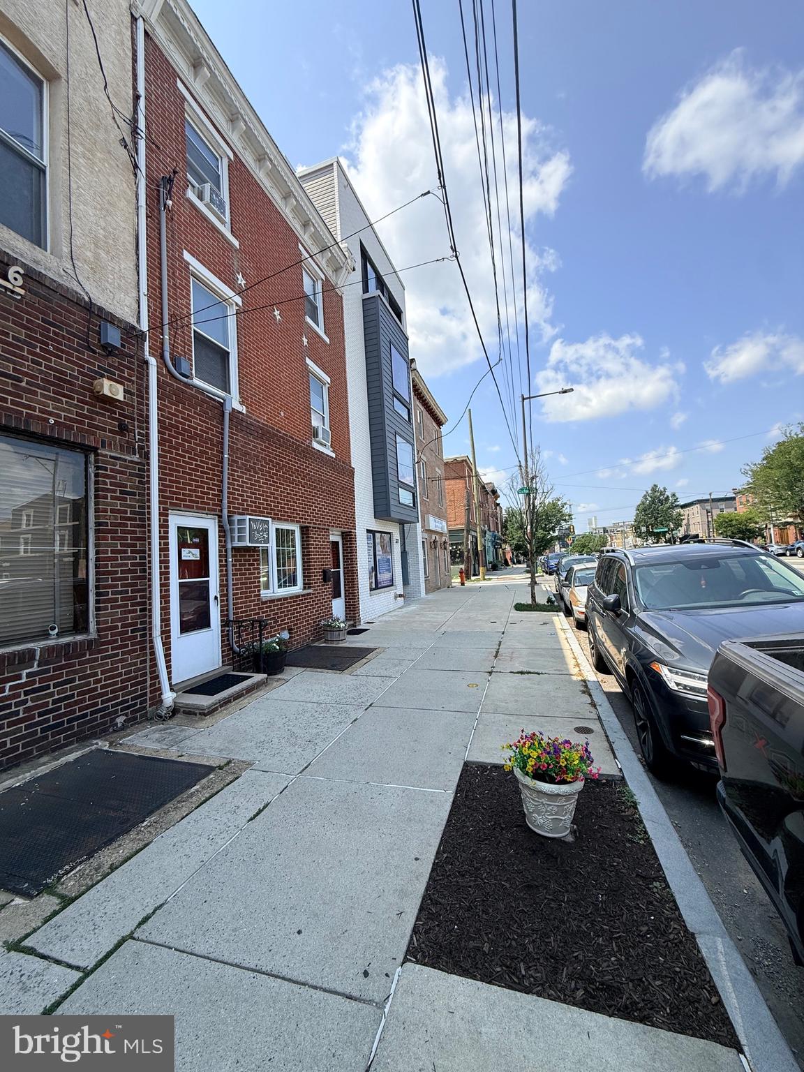 324 E GIRARD AVENUE
