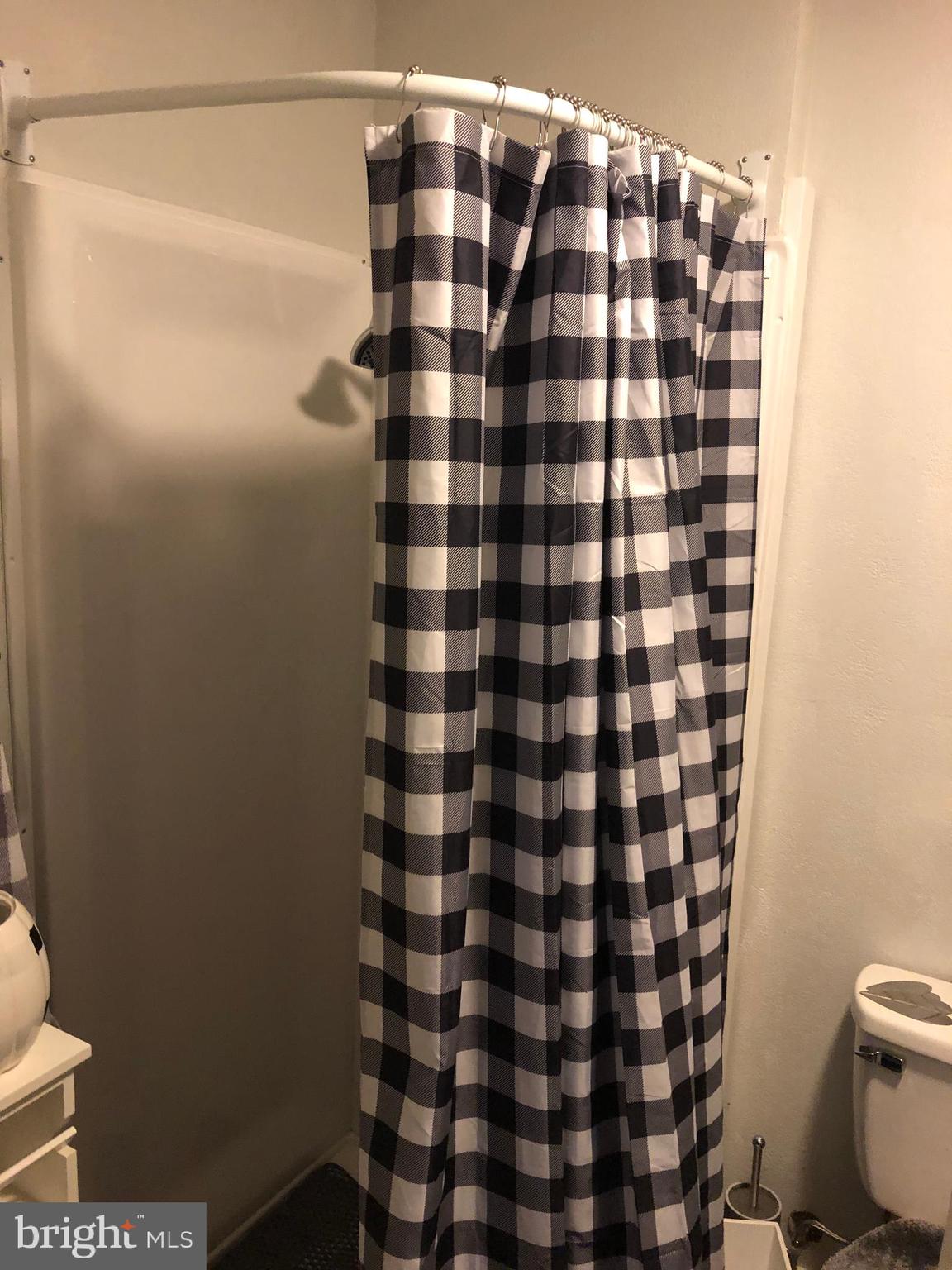 WESTBURY - Residential