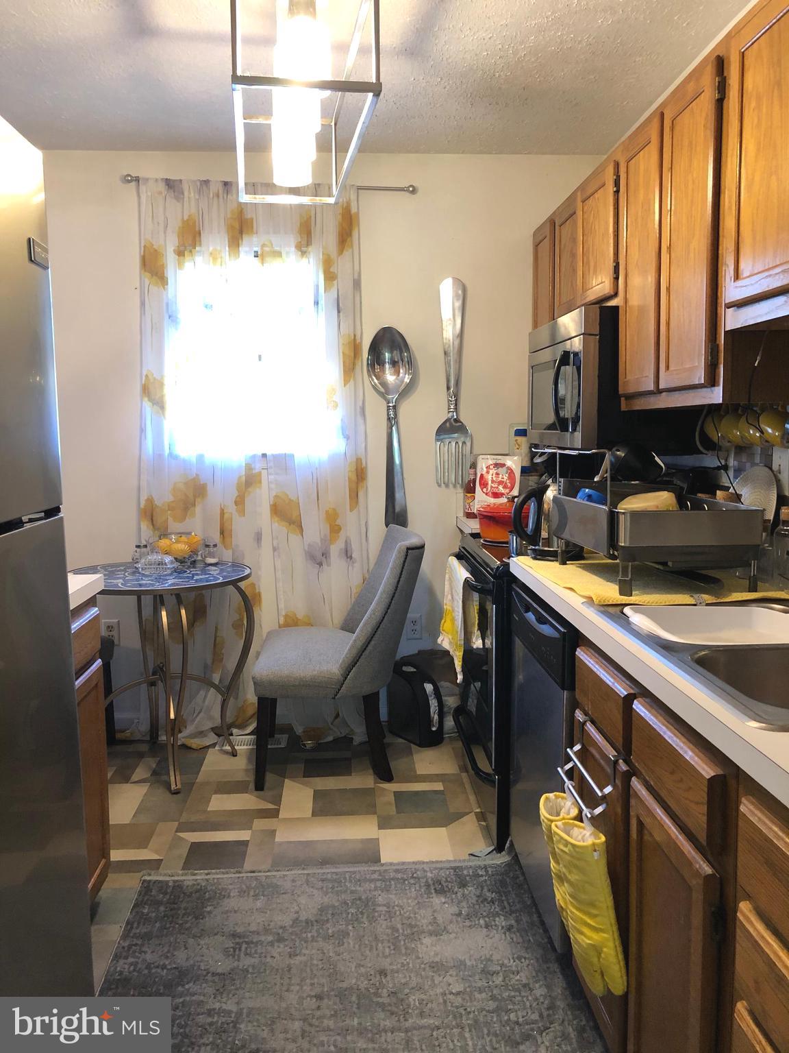 WESTBURY - Residential