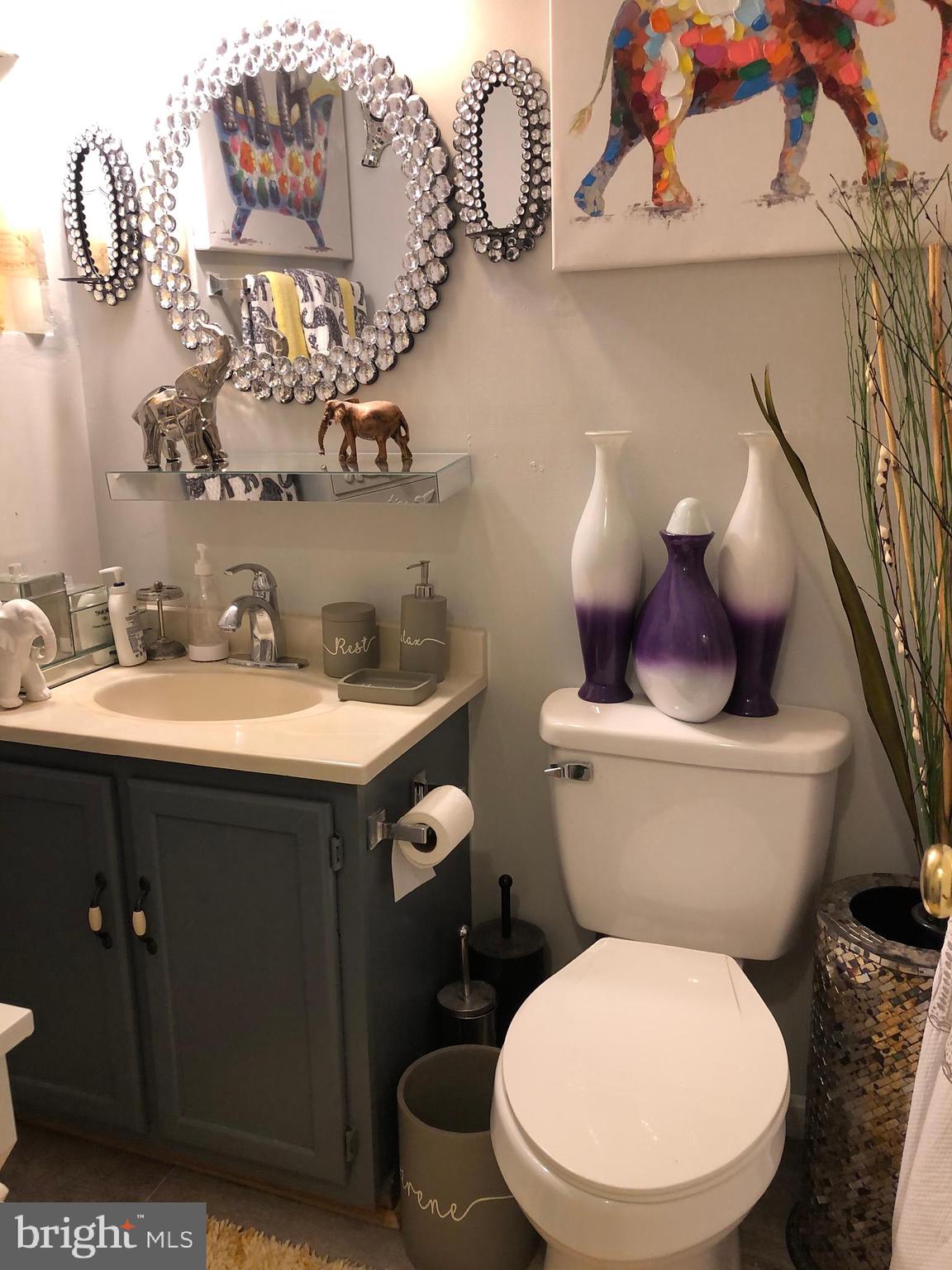 WESTBURY - Residential