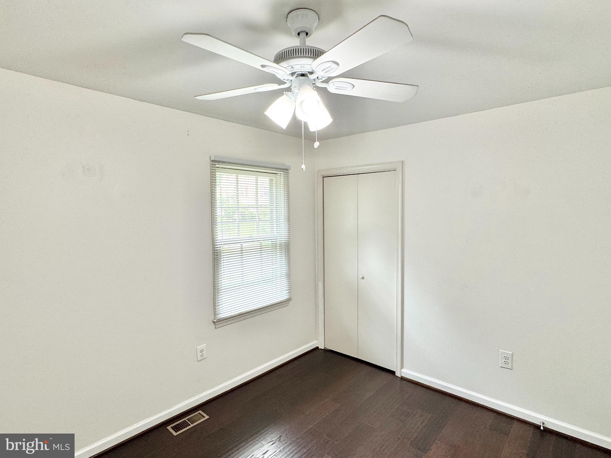 MONCLAIR - Residential Lease