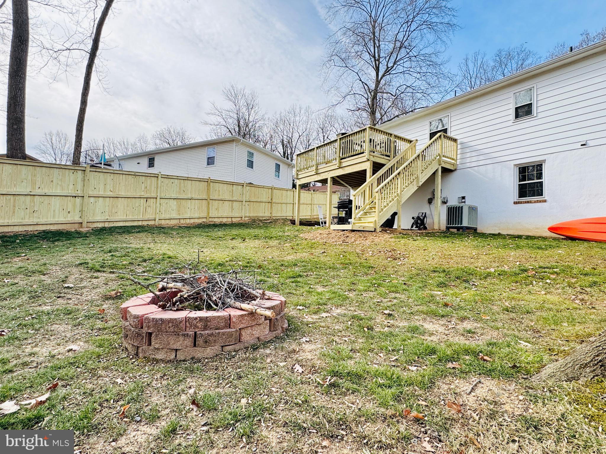 MONCLAIR - Residential Lease