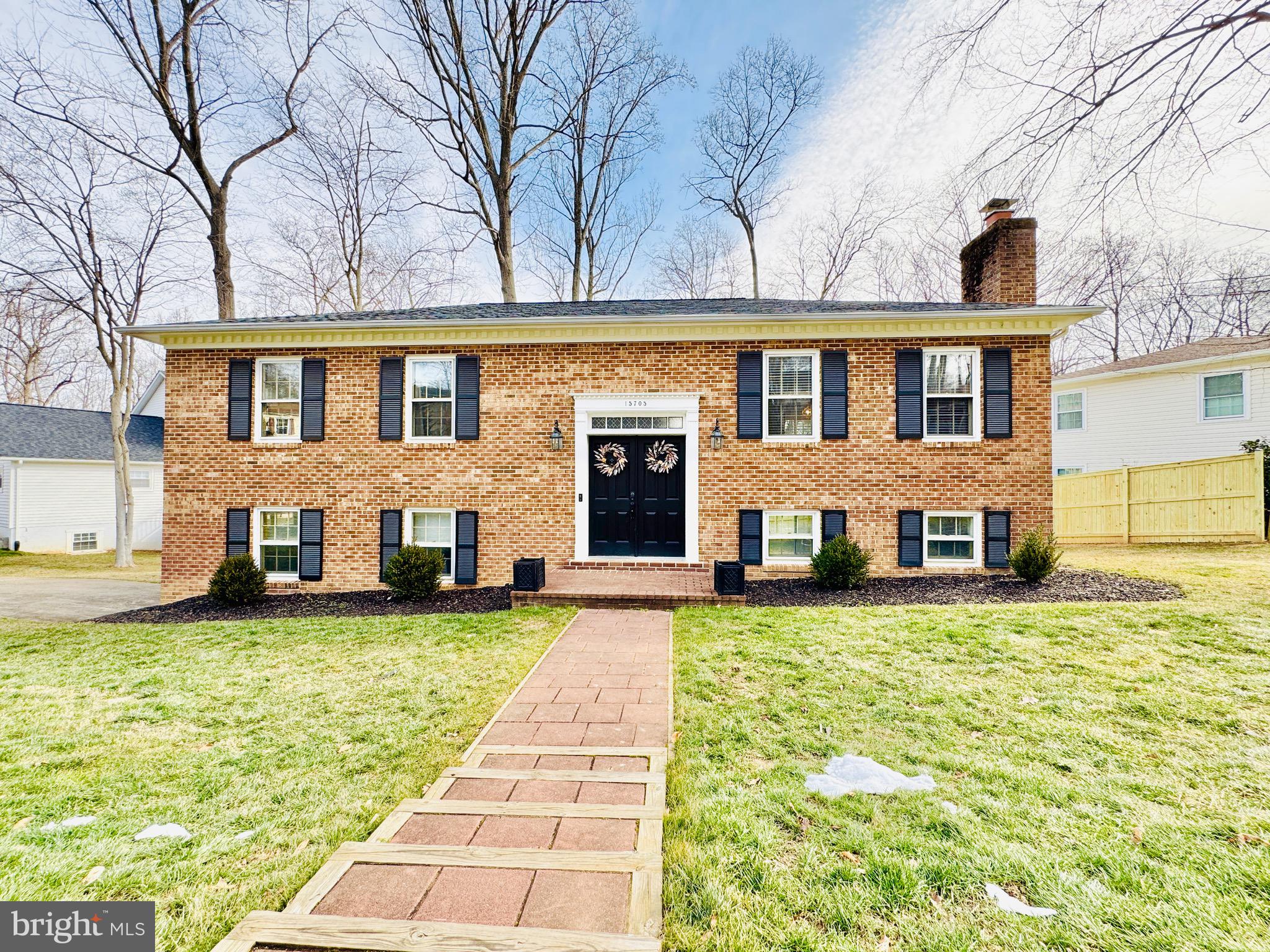 MONCLAIR - Residential Lease