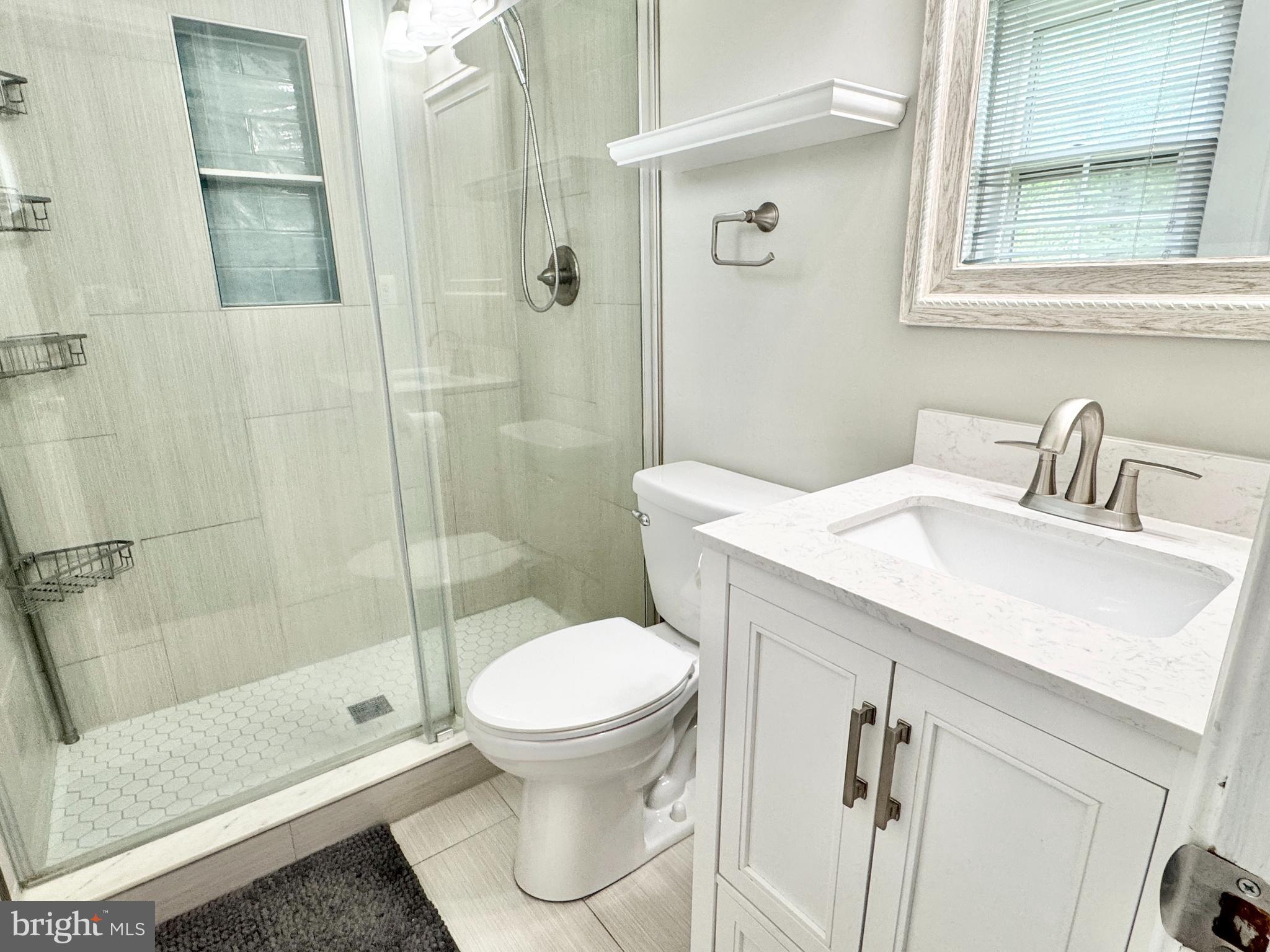 MONCLAIR - Residential Lease