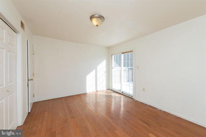 1517 S 6TH STREET