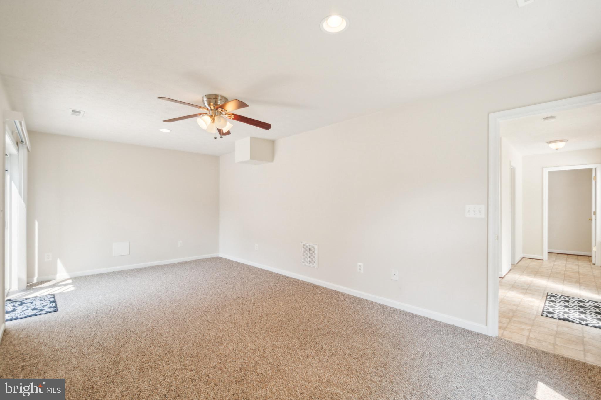 PORT AQUIA - Residential Lease